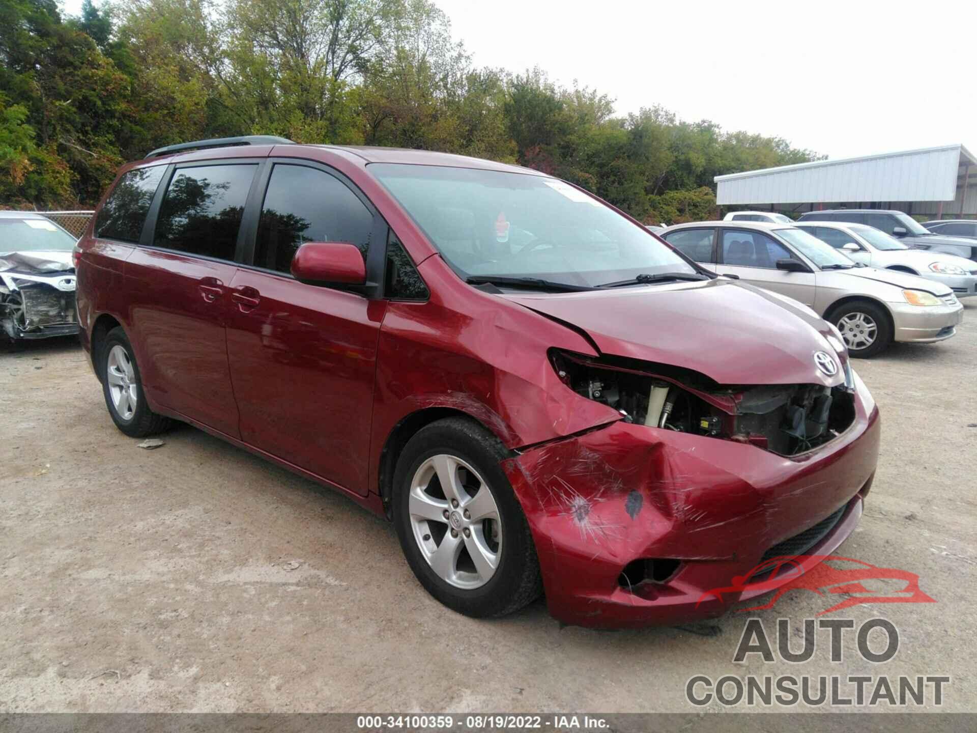 TOYOTA SIENNA 2017 - 5TDKZ3DC5HS796662