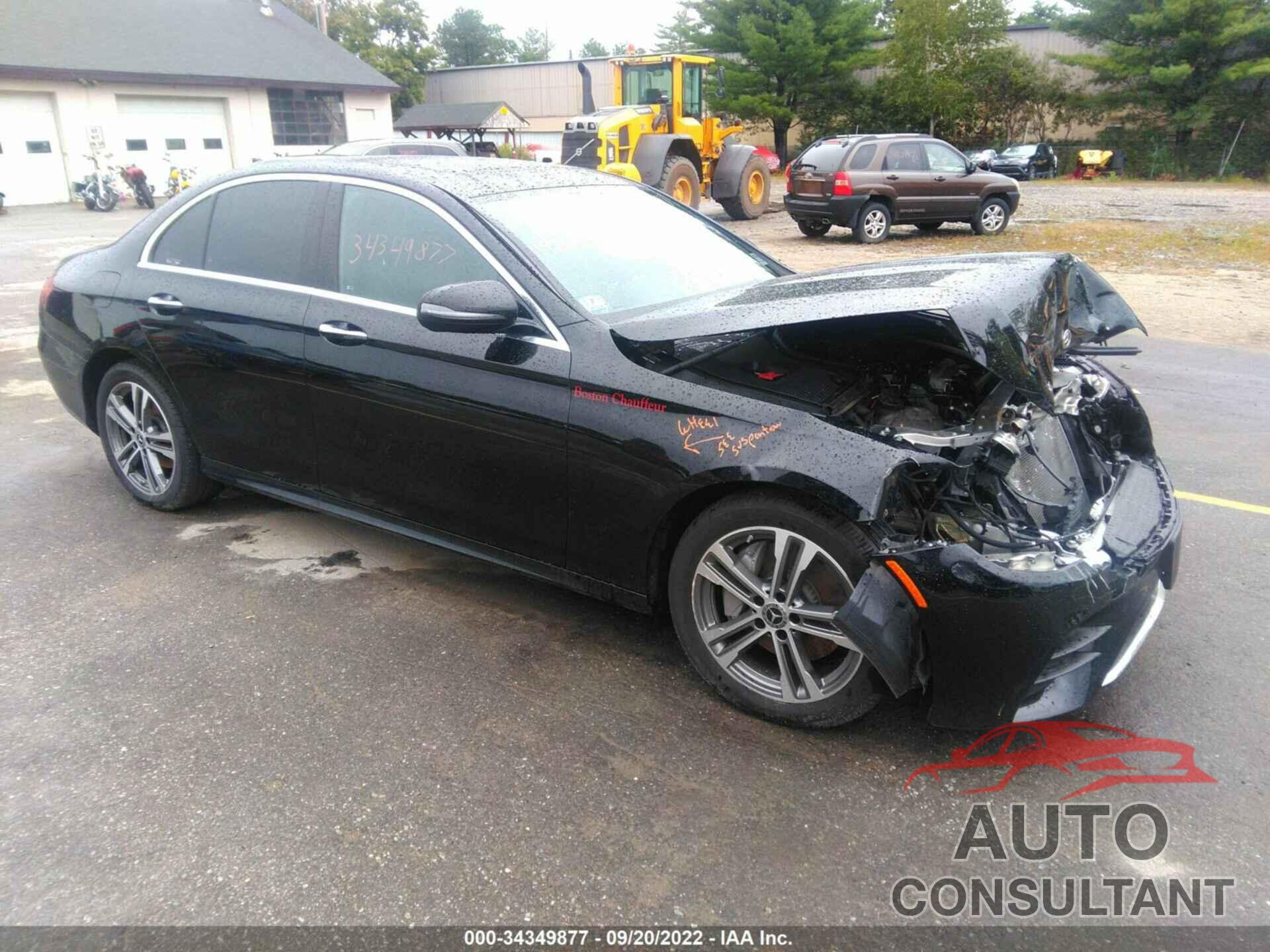 MERCEDES-BENZ E-CLASS 2022 - W1KZF8EB8NB031156