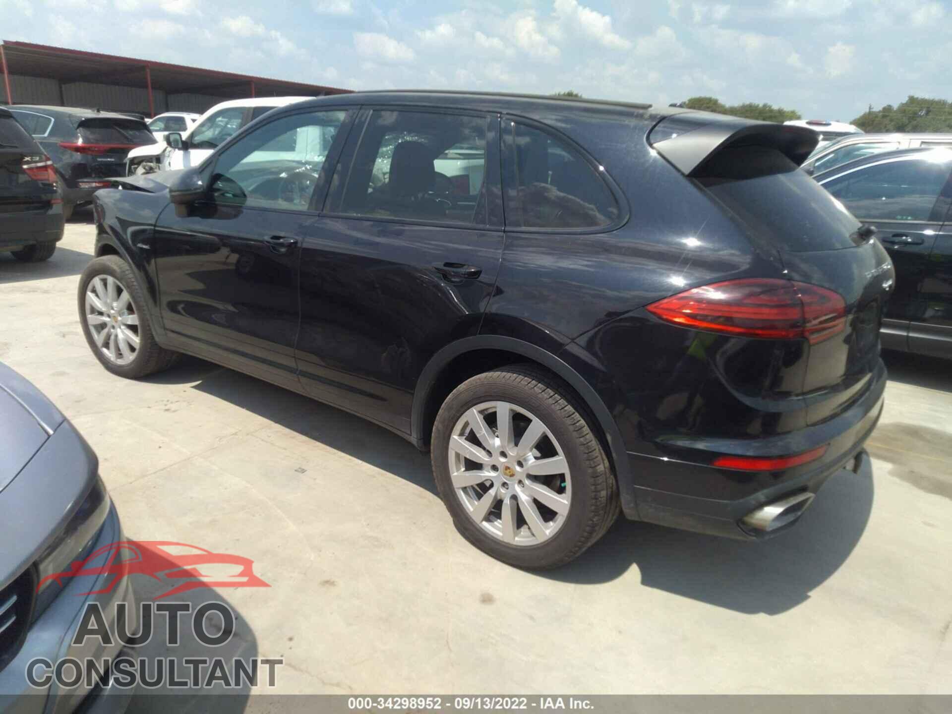 PORSCHE CAYENNE 2015 - WP1AF2A29FLA31249