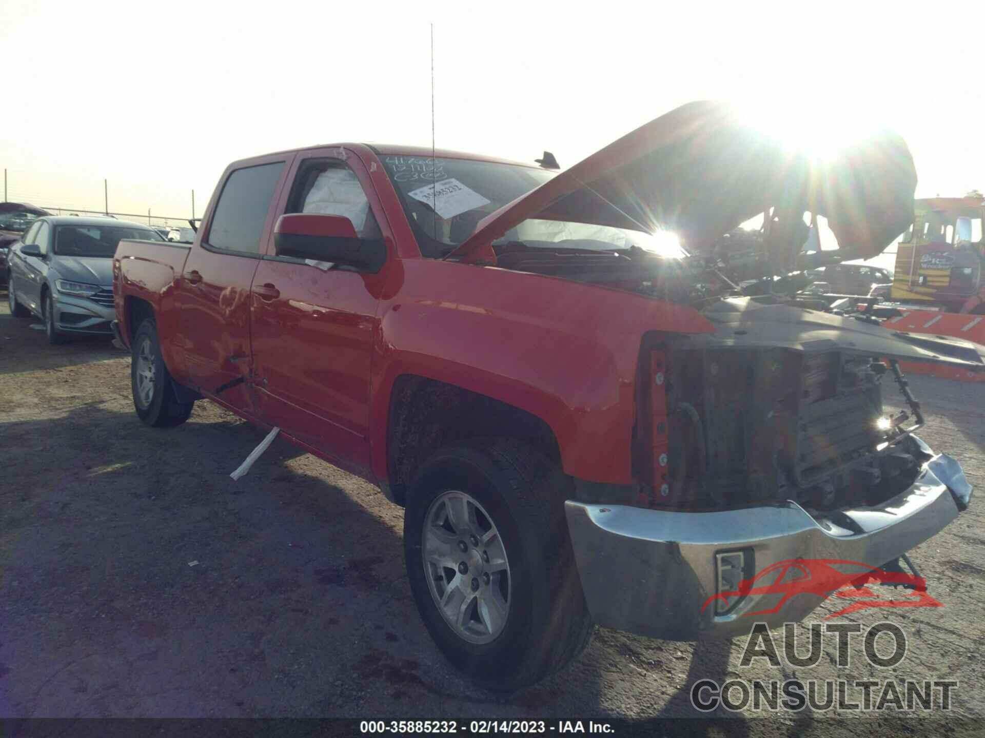 CHEVROLET SILVERADO 1500 2018 - 3GCUCRER2JG194516