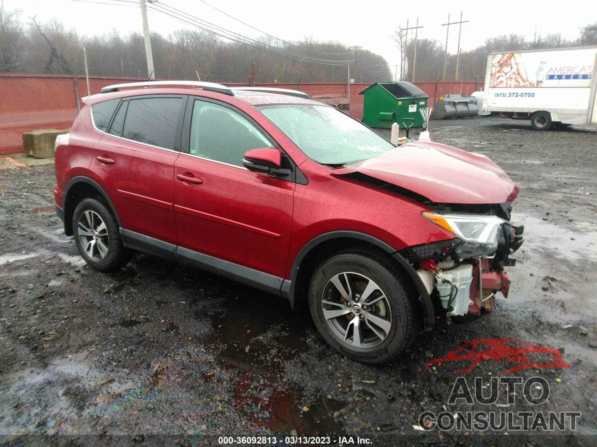 TOYOTA RAV4 2018 - 2T3RFREV9JW736494