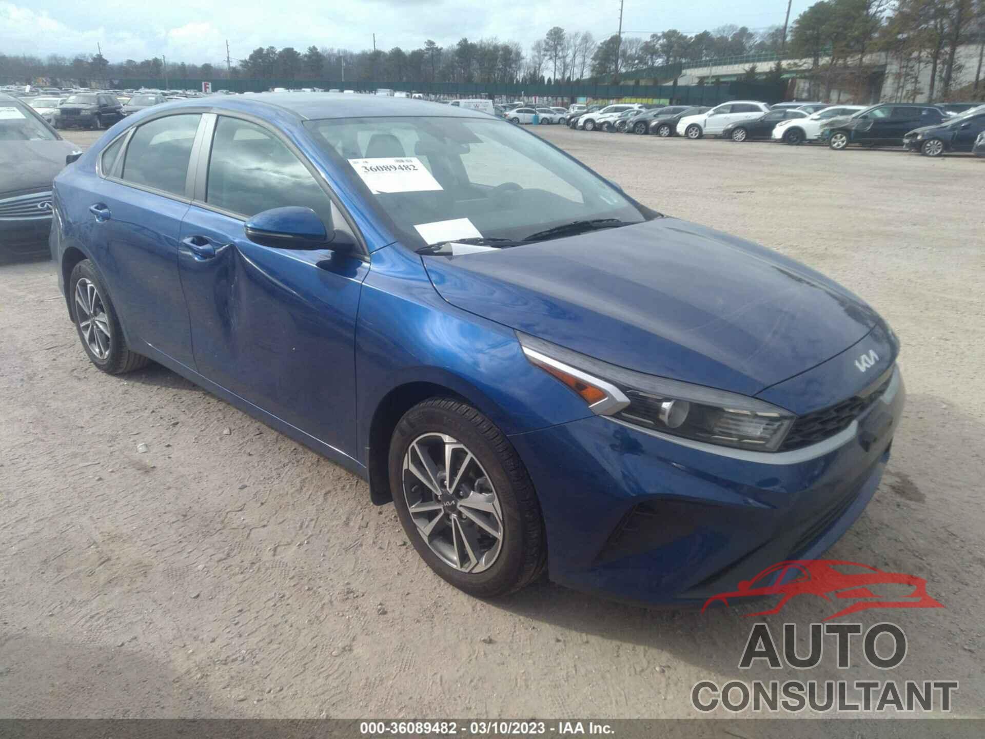 KIA FORTE 2023 - 3KPF24AD8PE525645