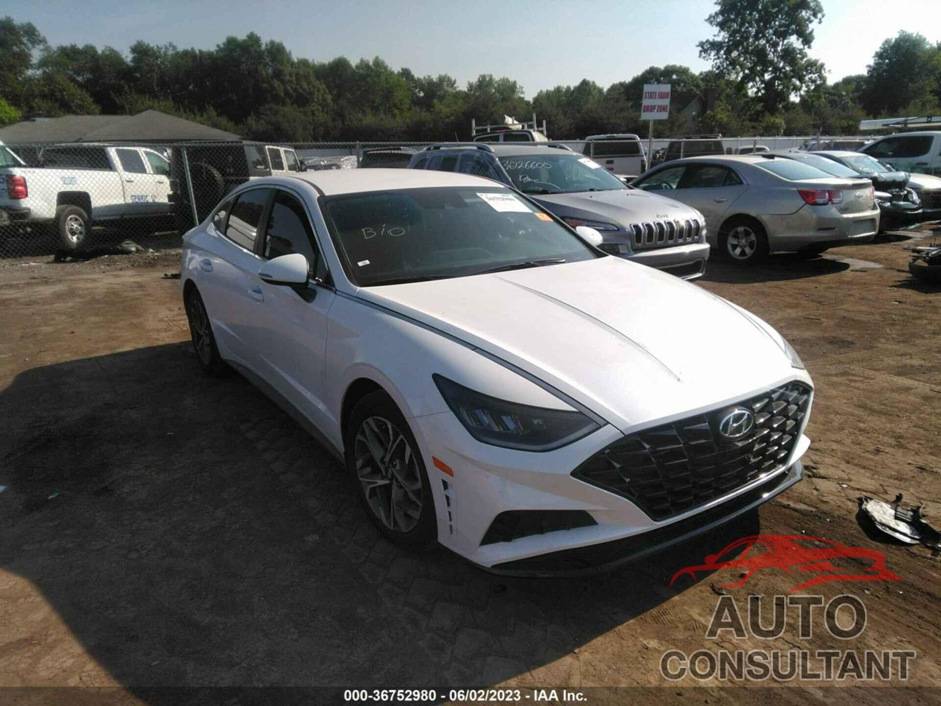 HYUNDAI SONATA 2022 - KMHL64JA3NA235645