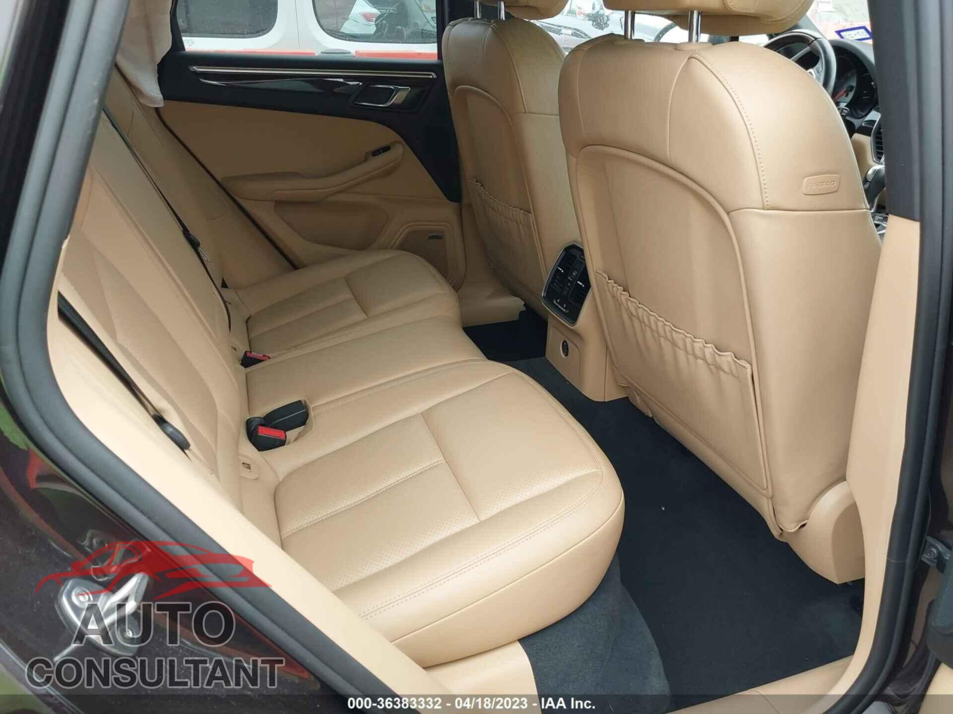PORSCHE MACAN 2017 - WP1AB2A5XHLB21129