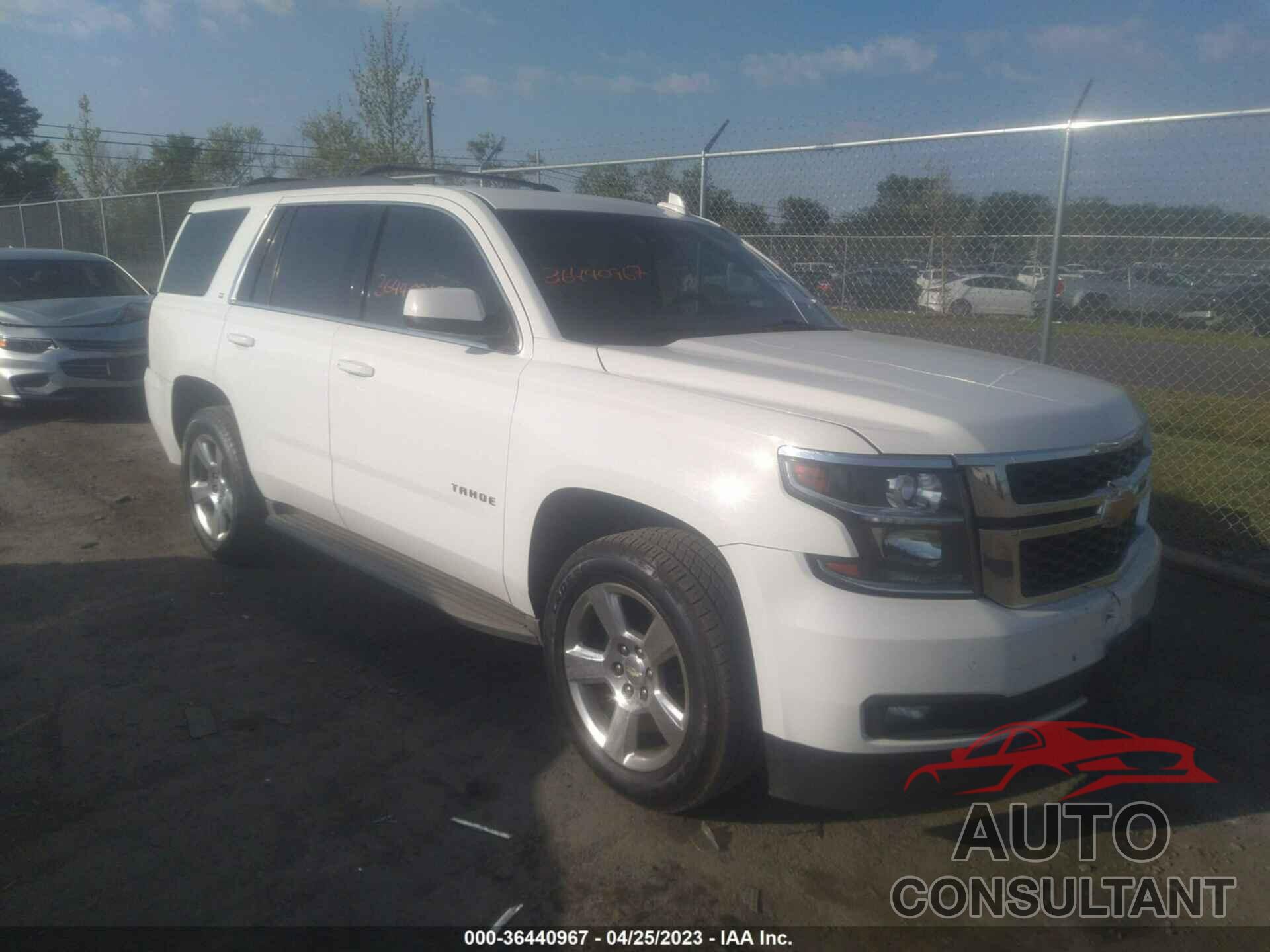 CHEVROLET TAHOE 2015 - 1GNSKBKC0FR575393