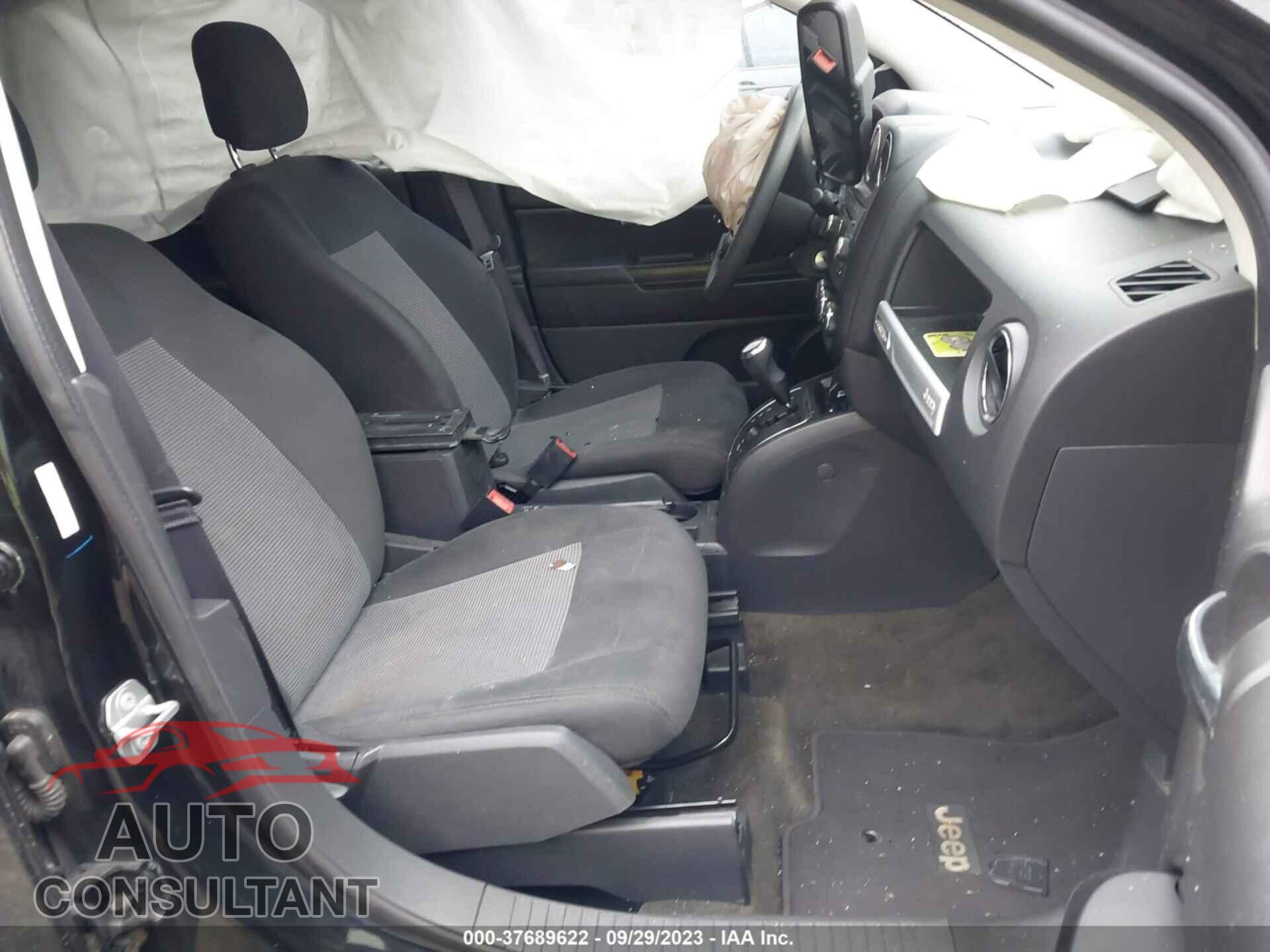 JEEP COMPASS 2017 - 1C4NJDBB7HD138762