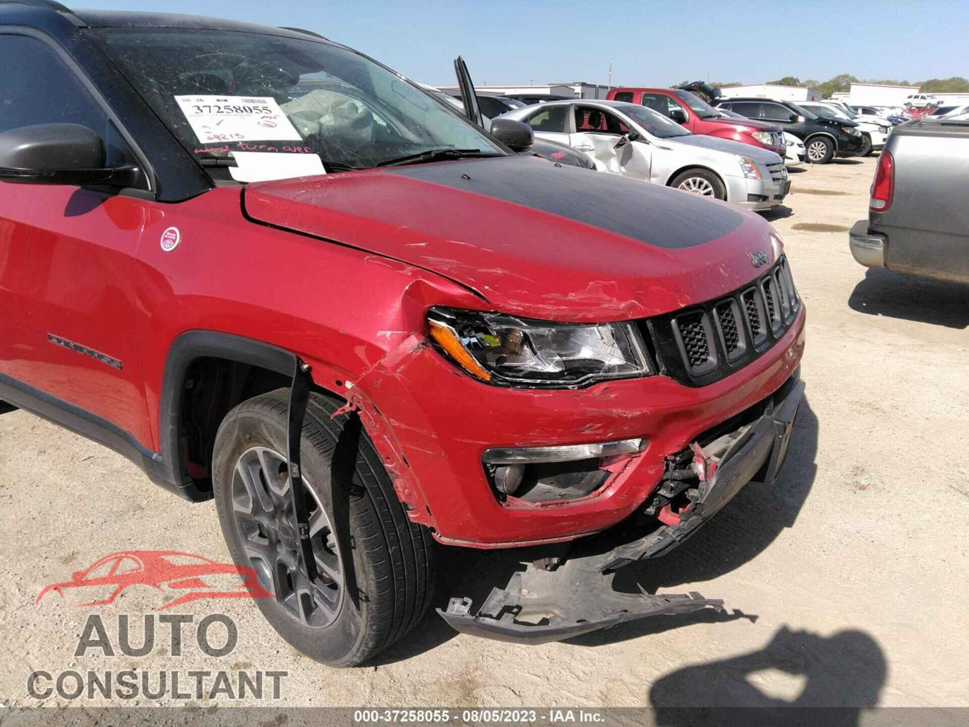 JEEP COMPASS 2019 - 3C4NJDDB4KT663969
