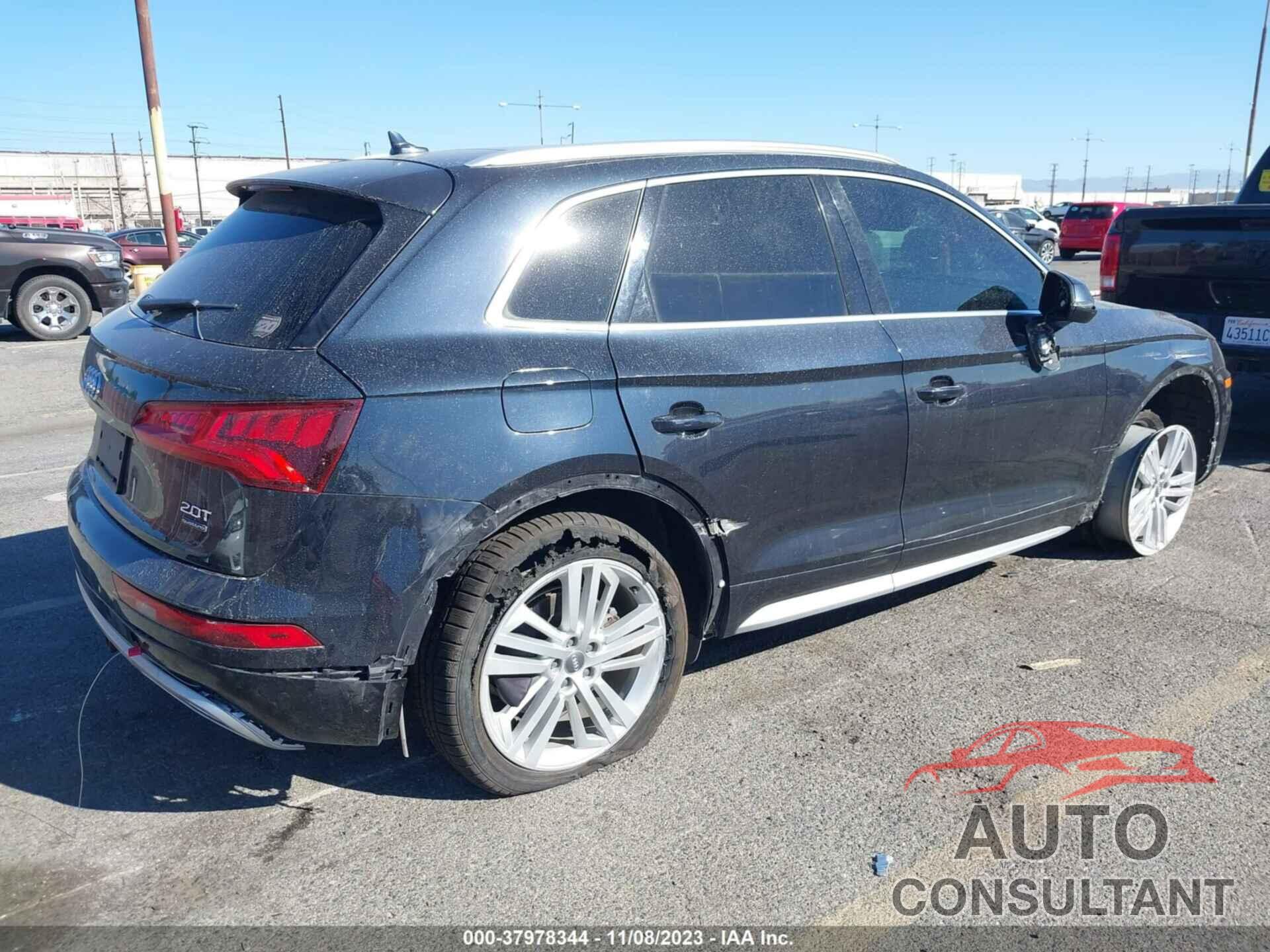 AUDI Q5 2018 - WA1BNAFY9J2027369