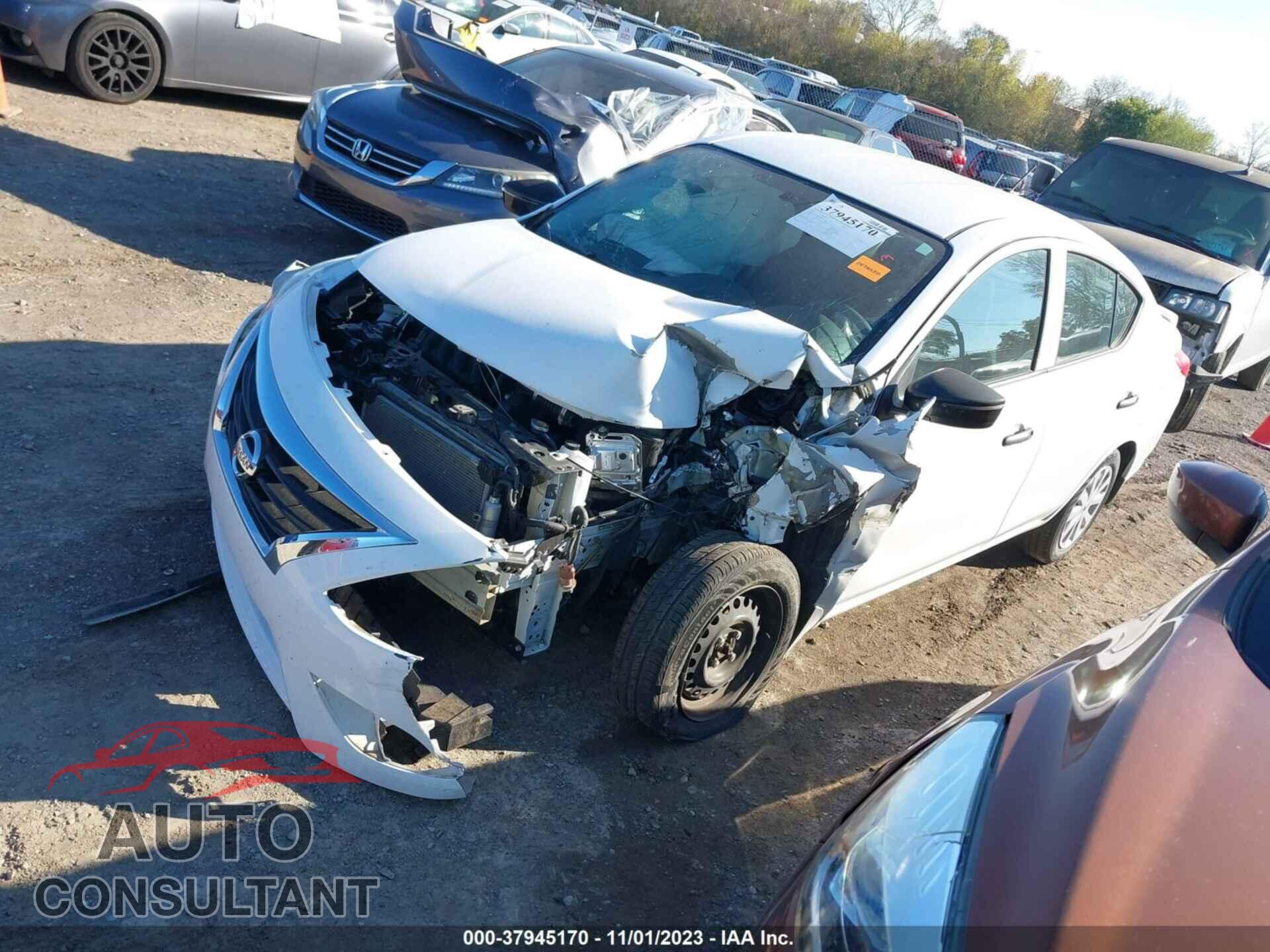 NISSAN VERSA 2017 - 3N1CN7AP3HL861242