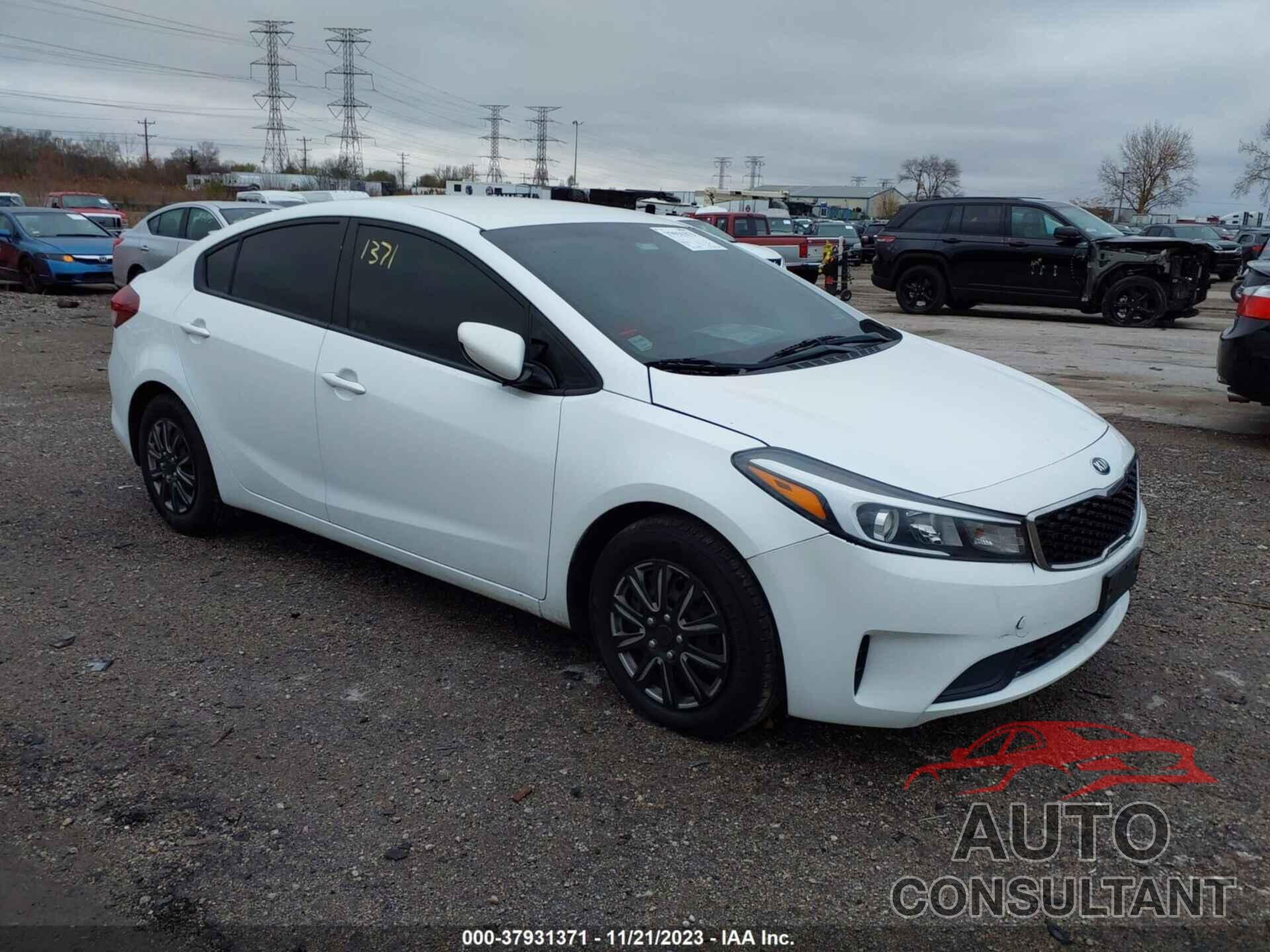 KIA FORTE 2018 - 3KPFL4A70JE179430