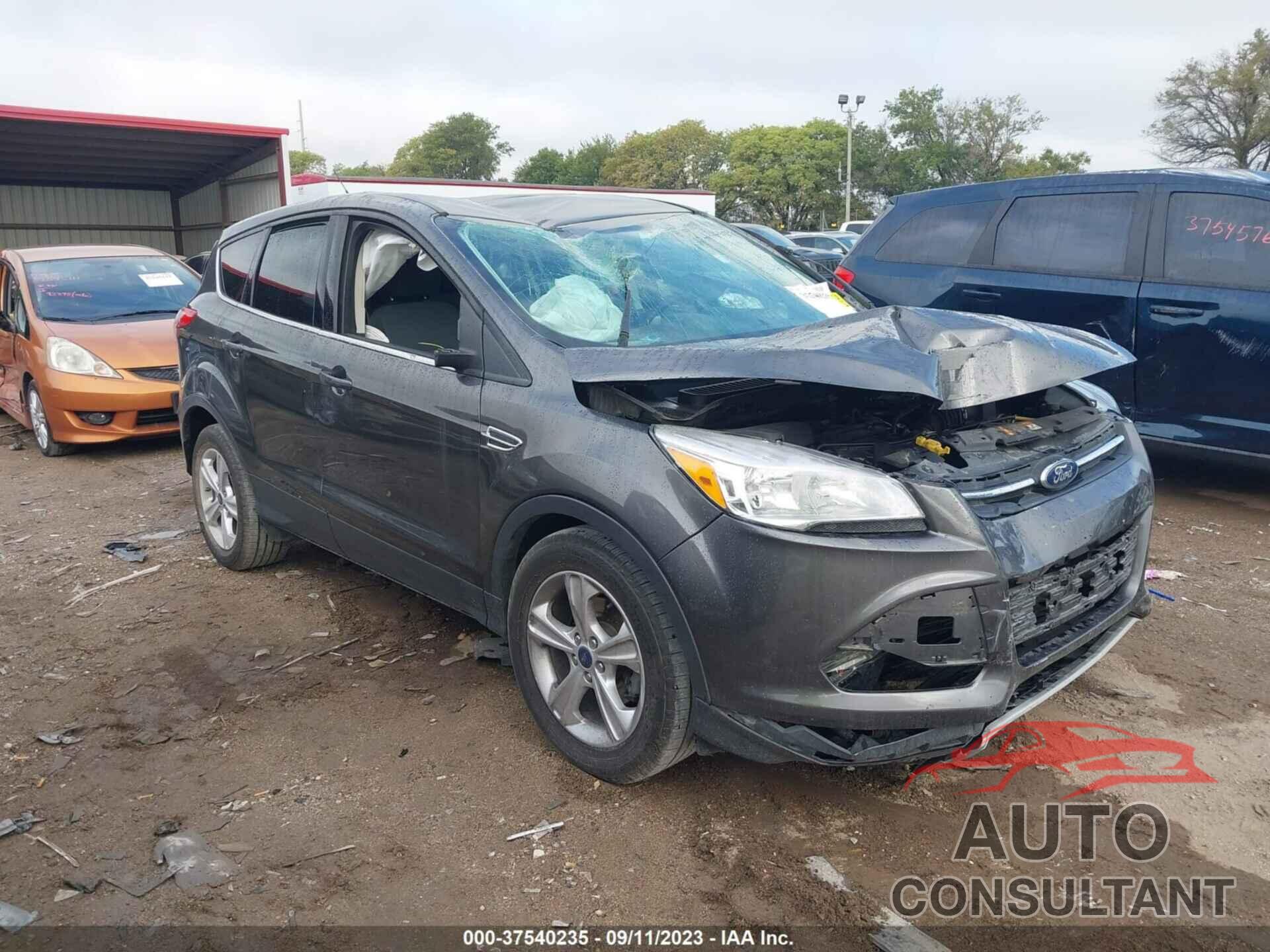 FORD ESCAPE 2016 - 1FMCU0G79GUB48375