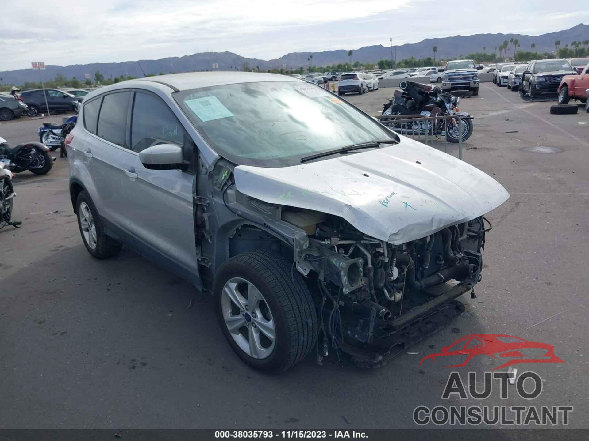 FORD ESCAPE 2016 - 1FMCU0GX9GUB08071