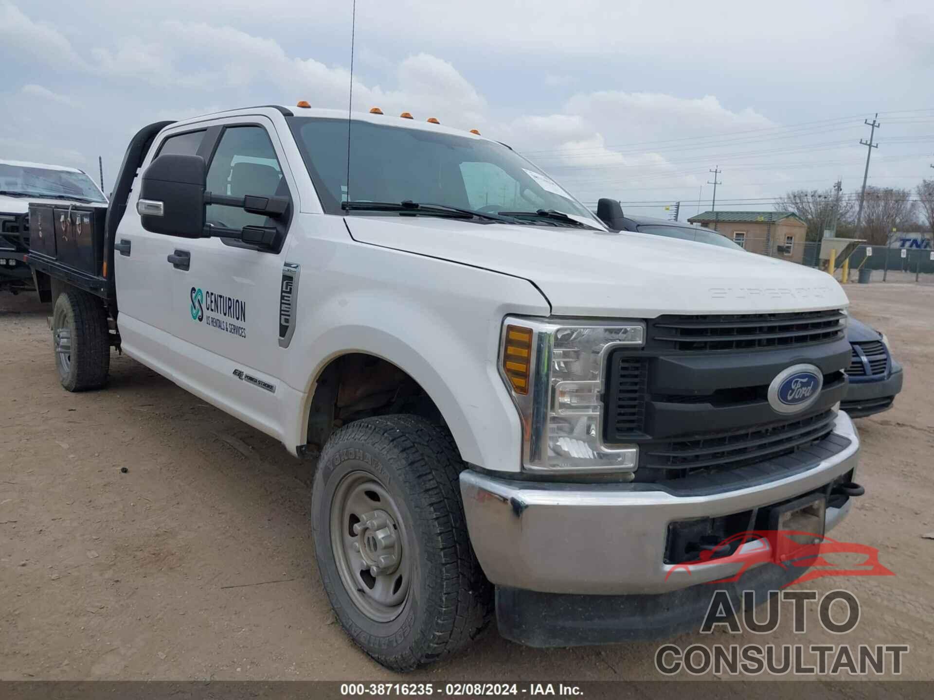 FORD F-350 CHASSIS 2019 - 1FD8W3FT9KEG48345