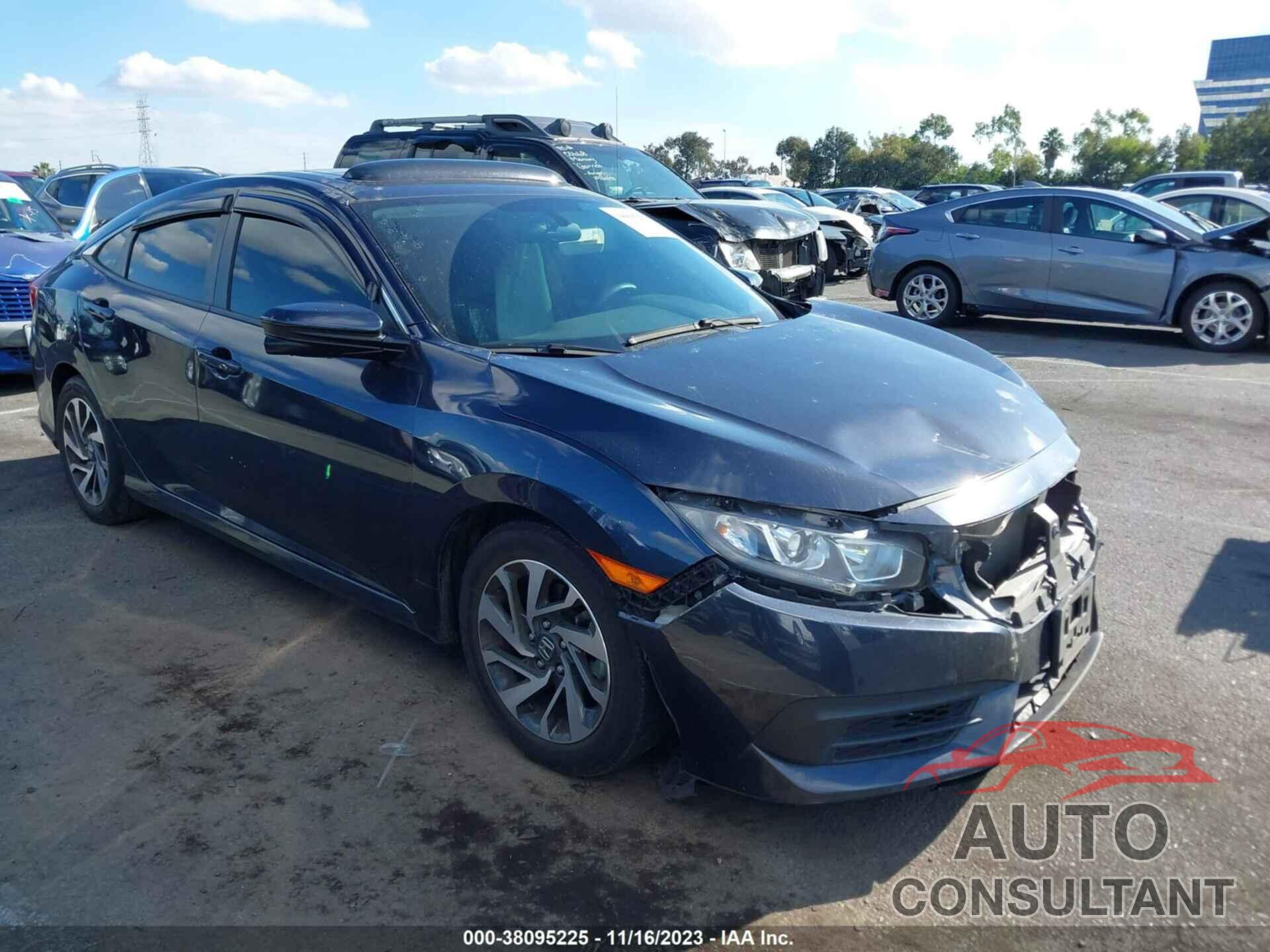 HONDA CIVIC 2018 - 2HGFC2F70JHG10693