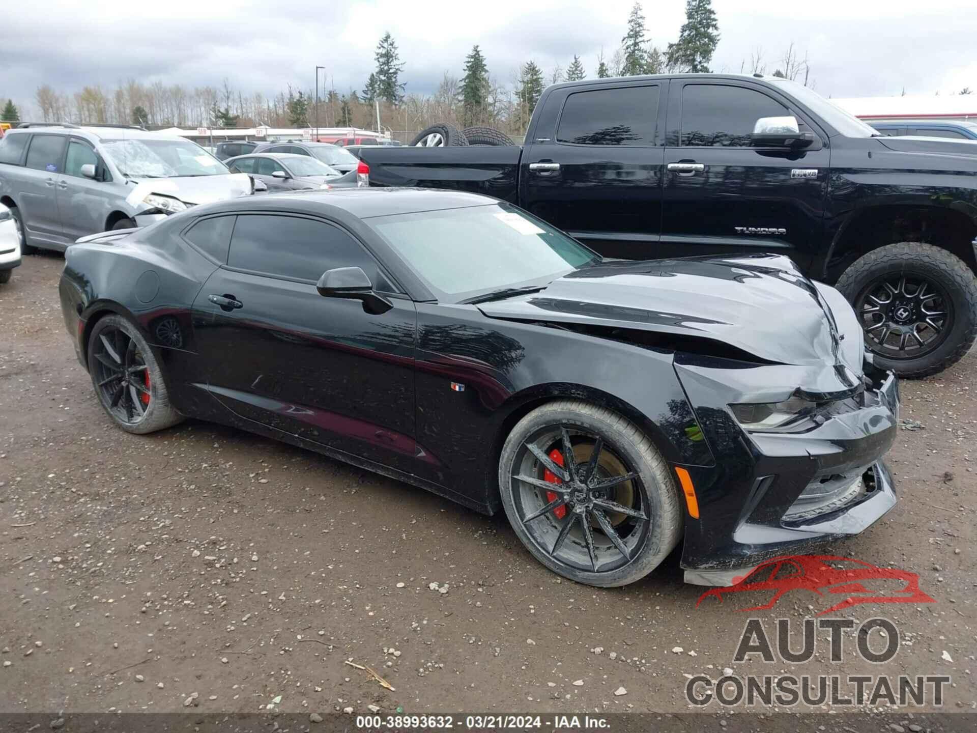 CHEVROLET CAMARO 2018 - 1G1FB1RS1J0122715