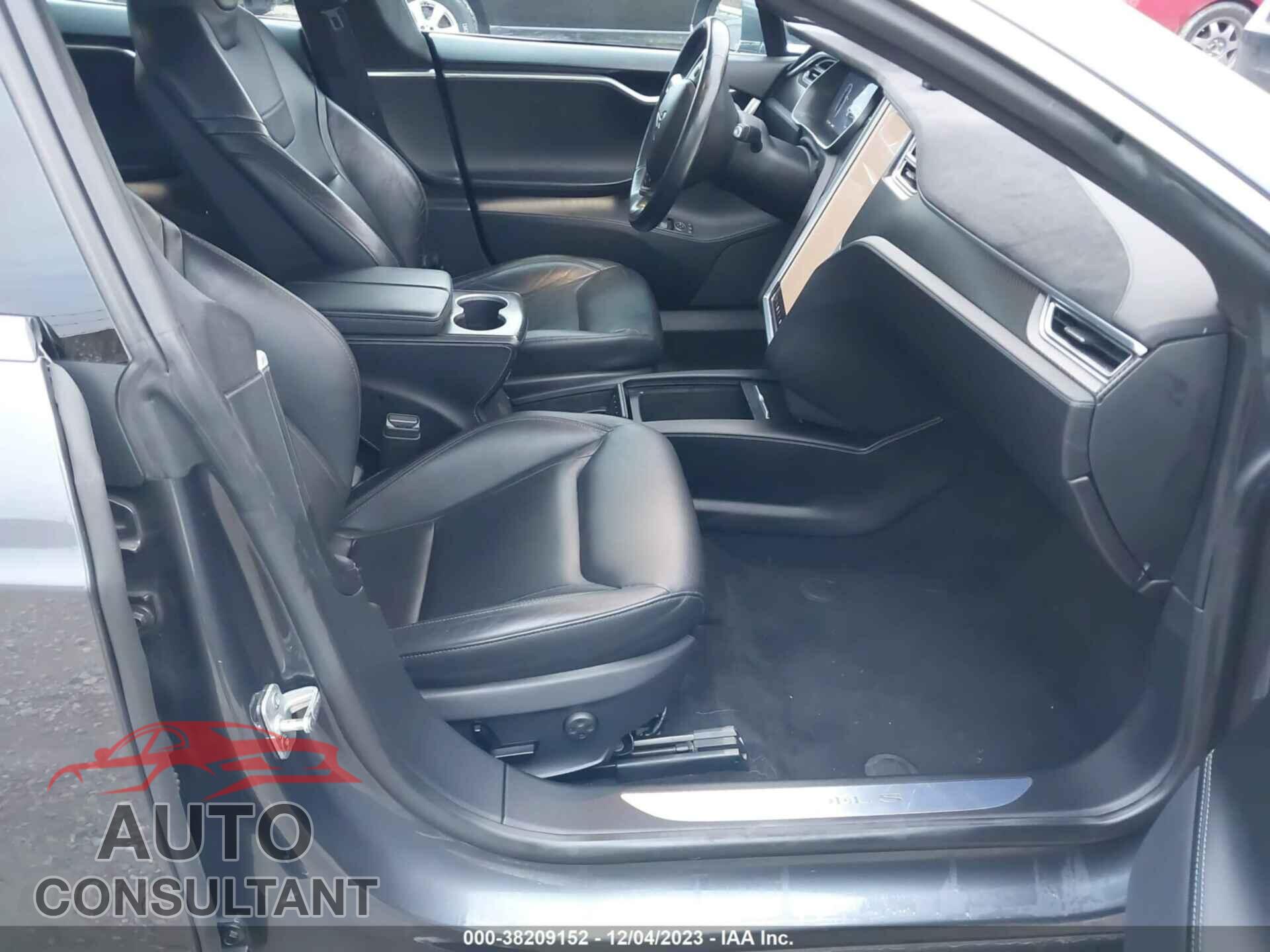 TESLA MODEL S 2016 - 5YJSA1E47GF142588