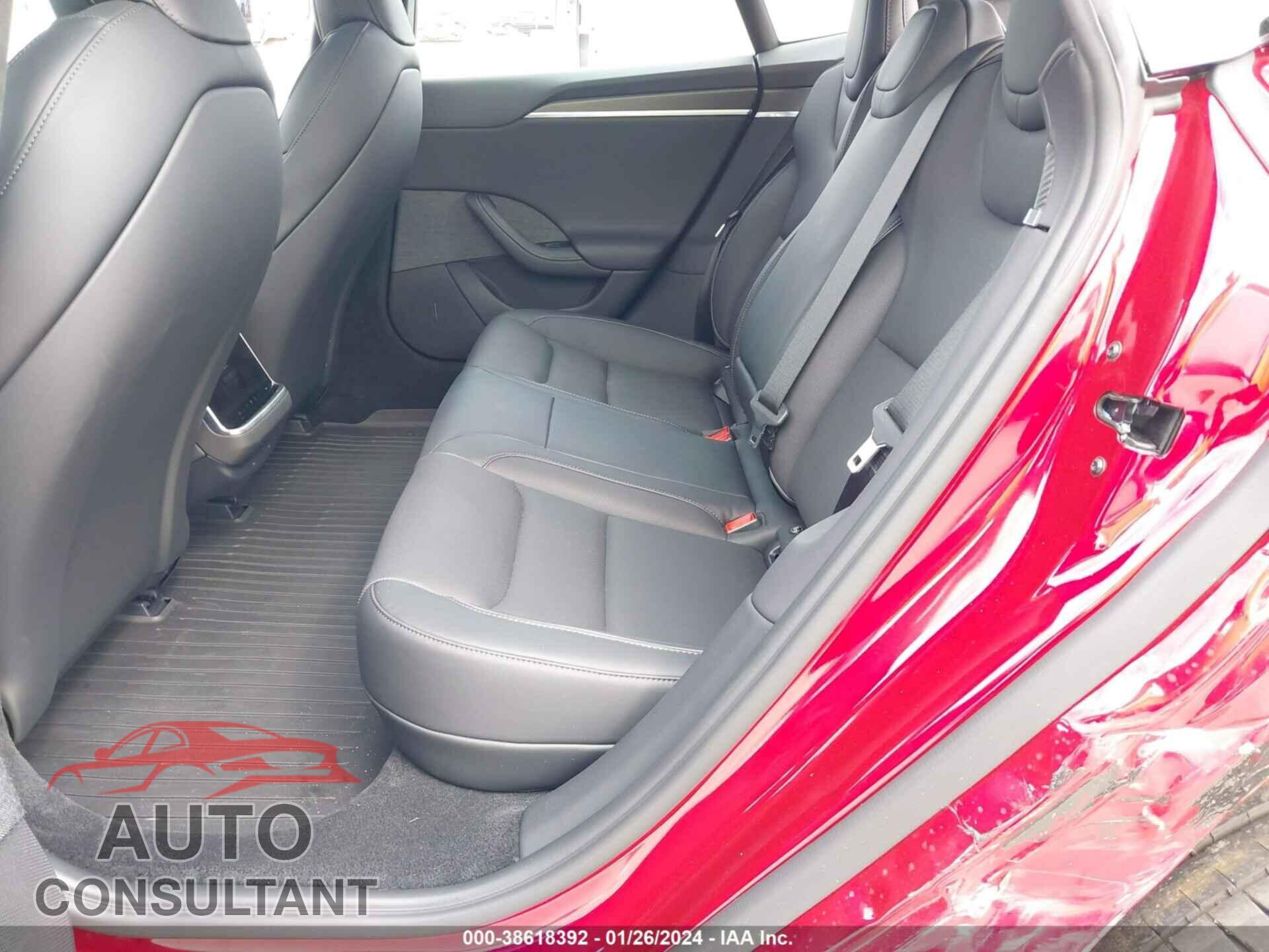 TESLA MODEL S 2023 - 5YJSA1E66PF525004