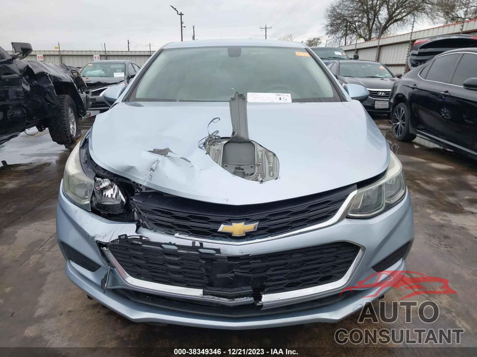 CHEVROLET CRUZE 2018 - 1G1BC5SM7J7130906