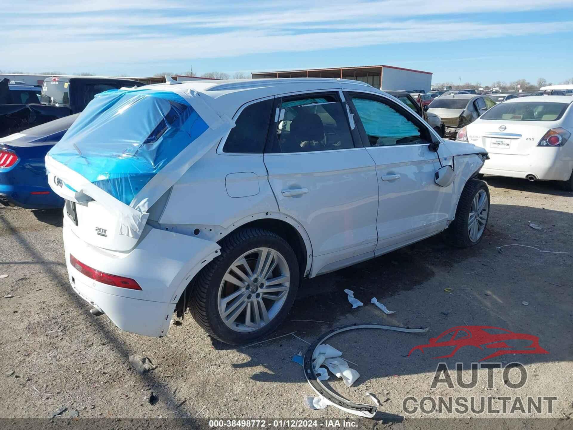 AUDI Q5 2018 - WA1BNAFY3J2105337