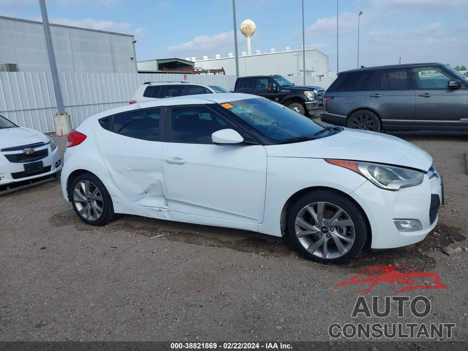 HYUNDAI VELOSTER 2017 - KMHTC6AD6HU311215