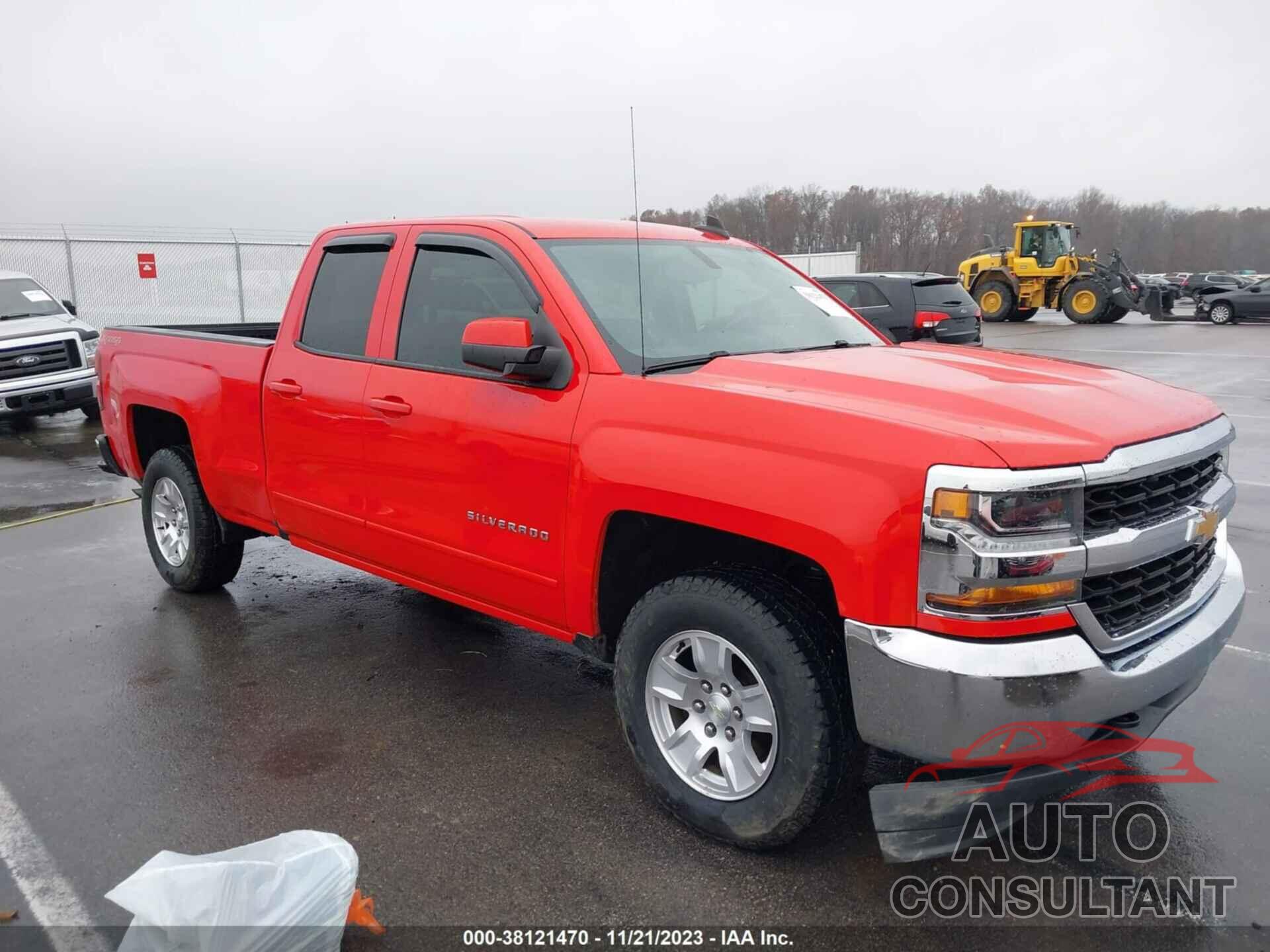 CHEVROLET SILVERADO 1500 2018 - 1GCVKREH3JZ291447