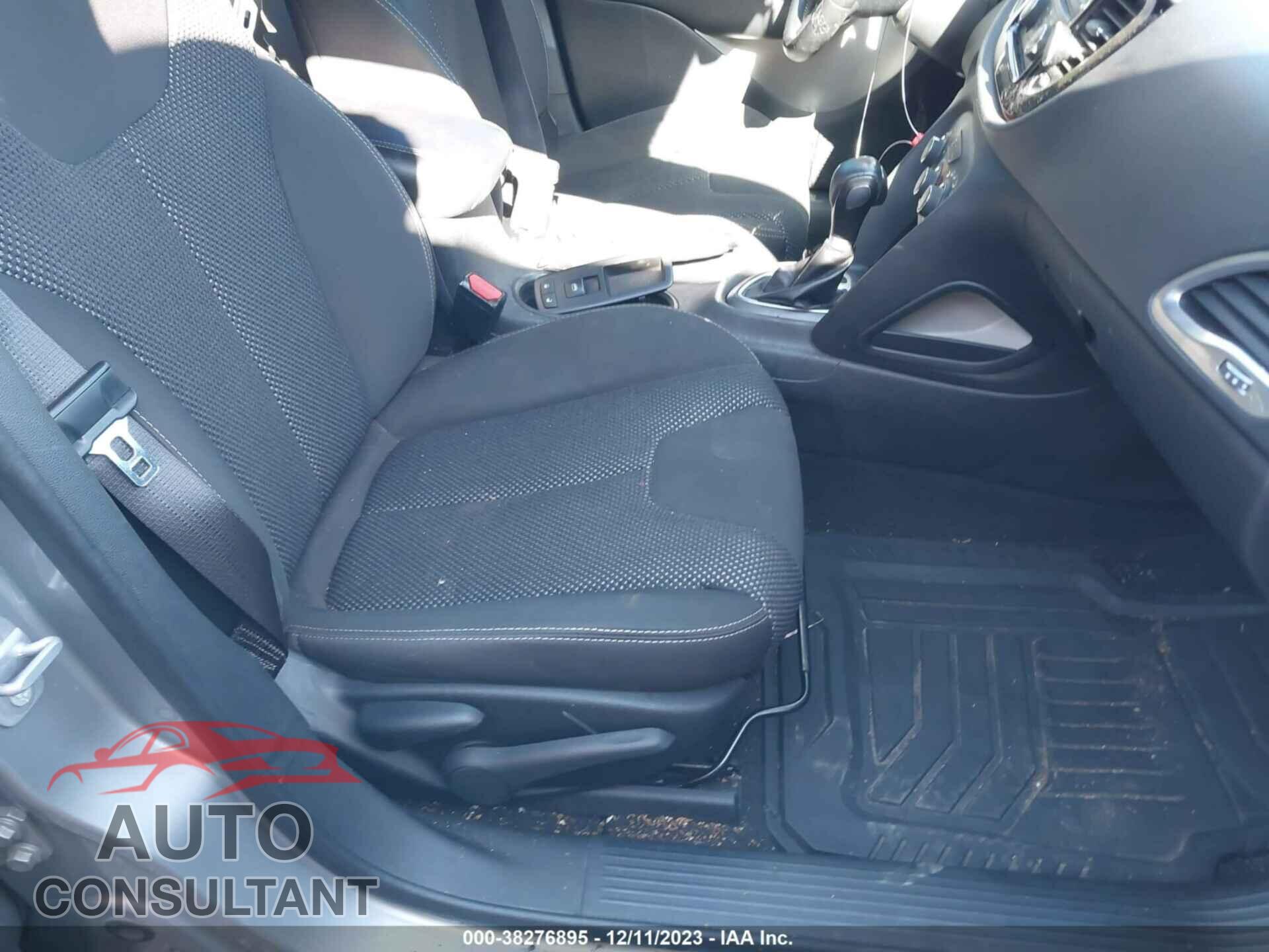 DODGE DART 2015 - 1C3CDFBB2FD276530
