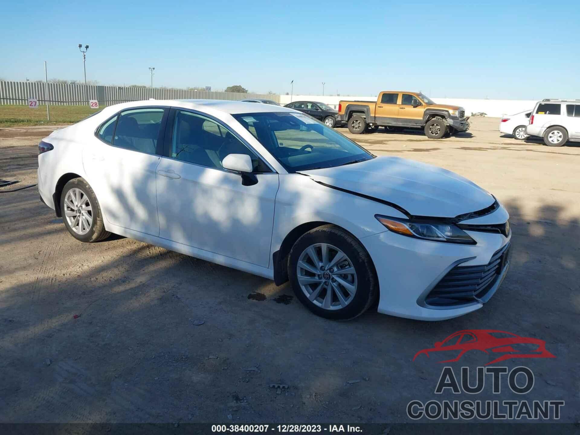 TOYOTA CAMRY 2023 - 4T1R11AK0PU158279