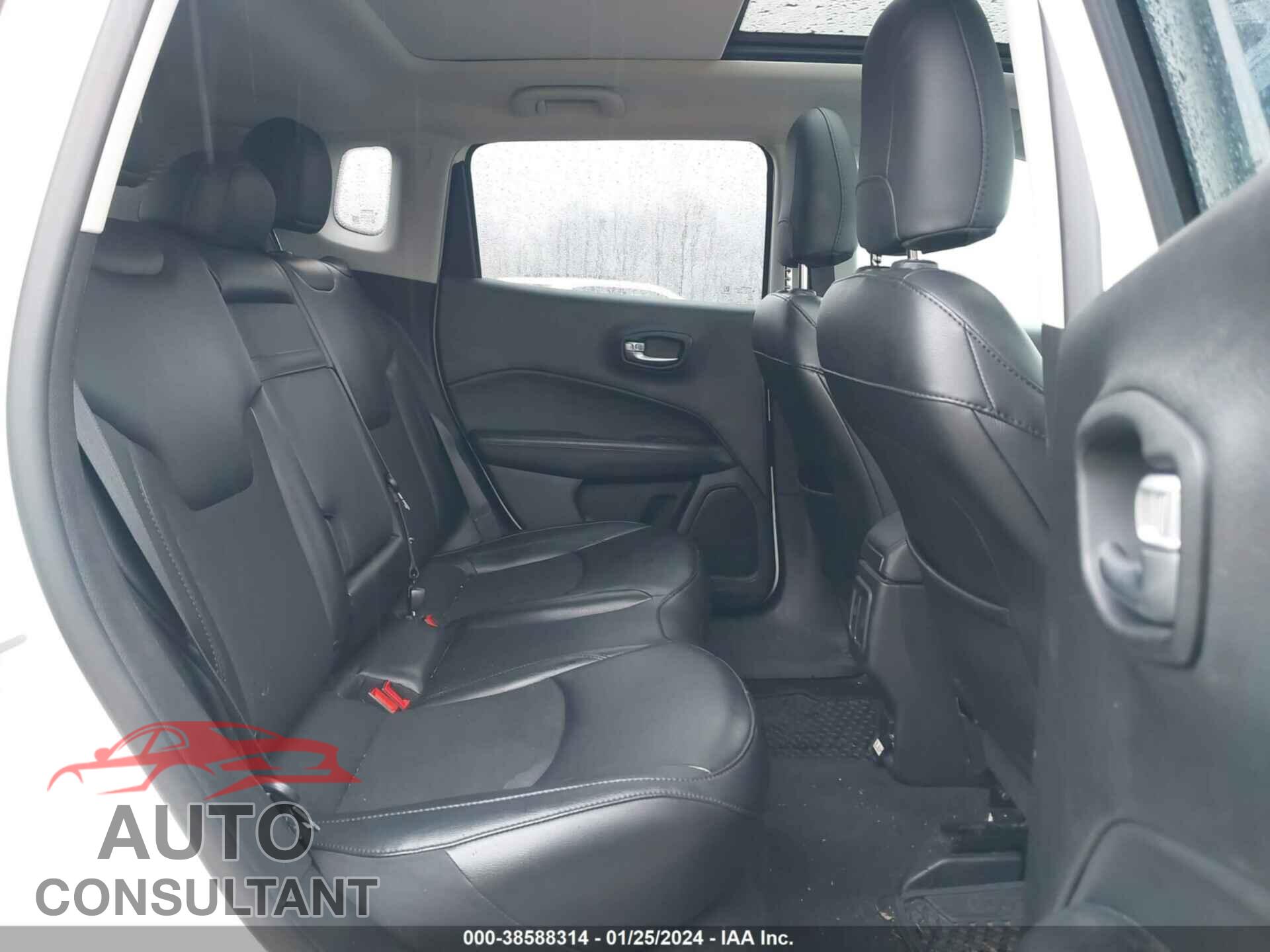 JEEP COMPASS 2020 - 3C4NJDBB7LT132169