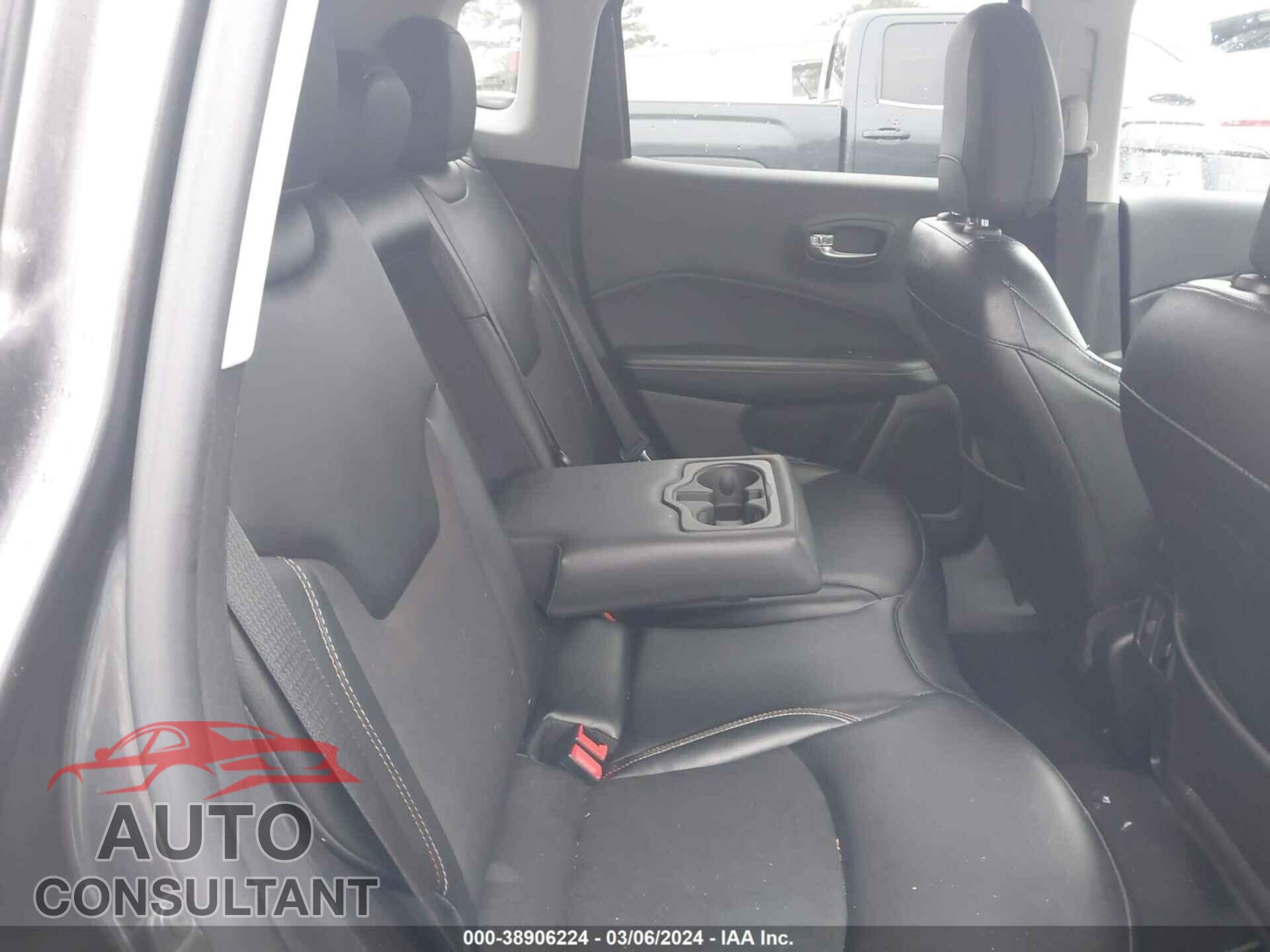 JEEP COMPASS 2020 - 3C4NJCBB5LT152950