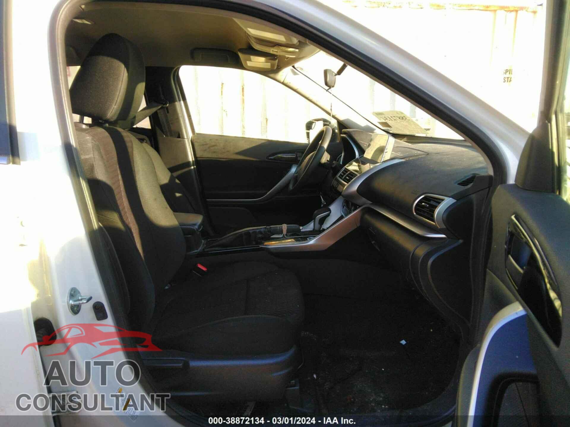 MITSUBISHI ECLIPSE CROSS 2018 - JA4AT4AA7JZ043462