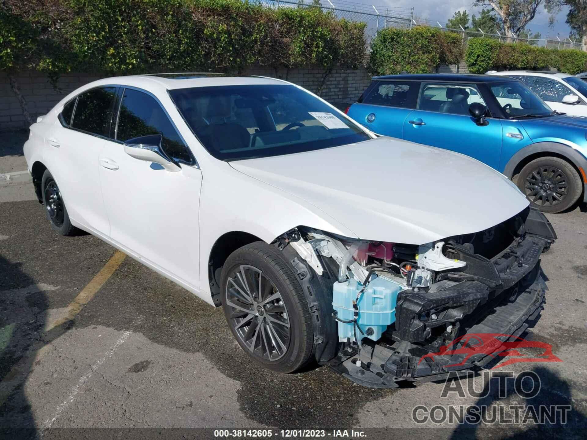 LEXUS ES 300H 2023 - 58ADA1C1XPU027383