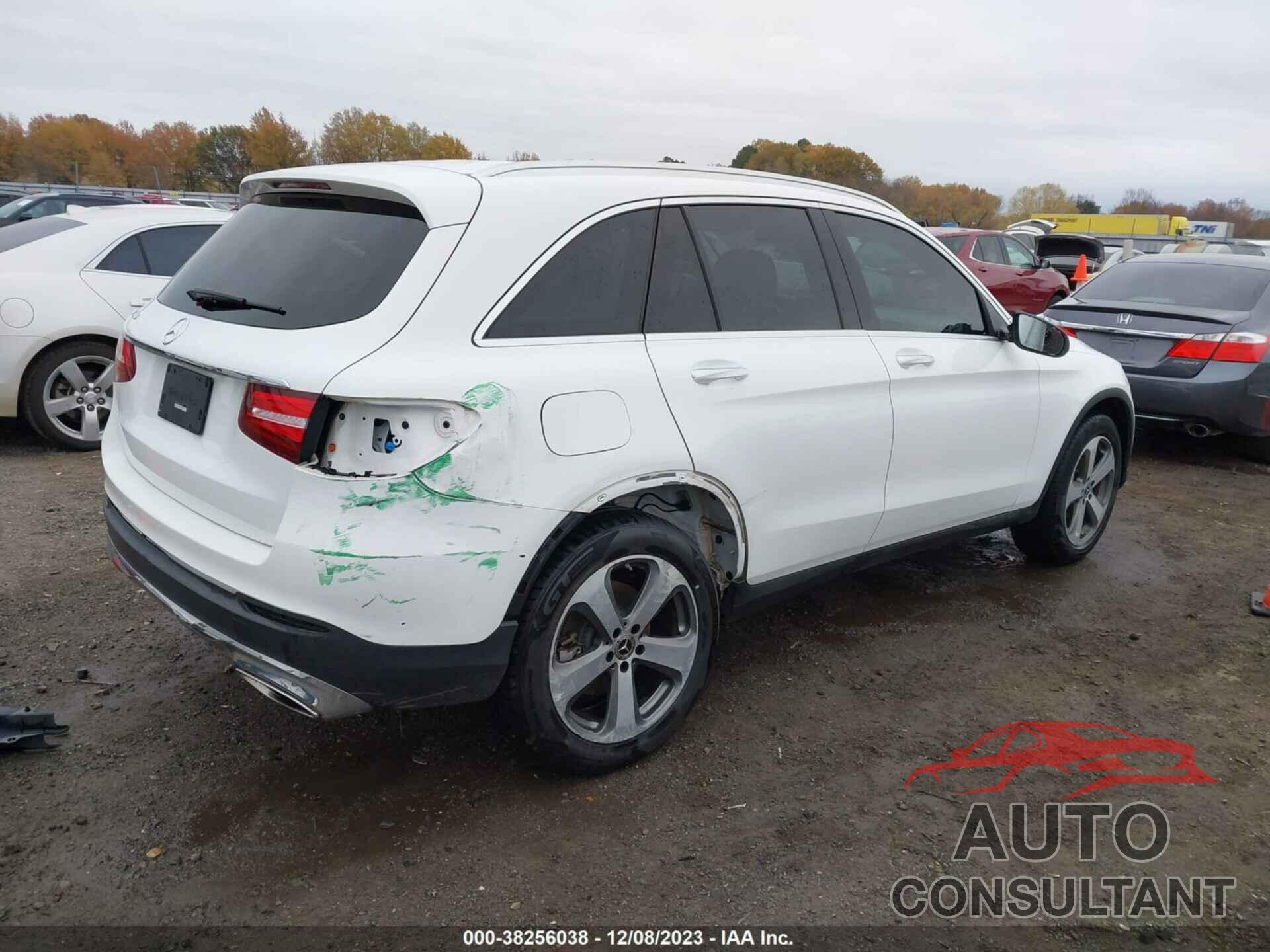 MERCEDES-BENZ GLC 300 2019 - WDC0G4JB8KV161876