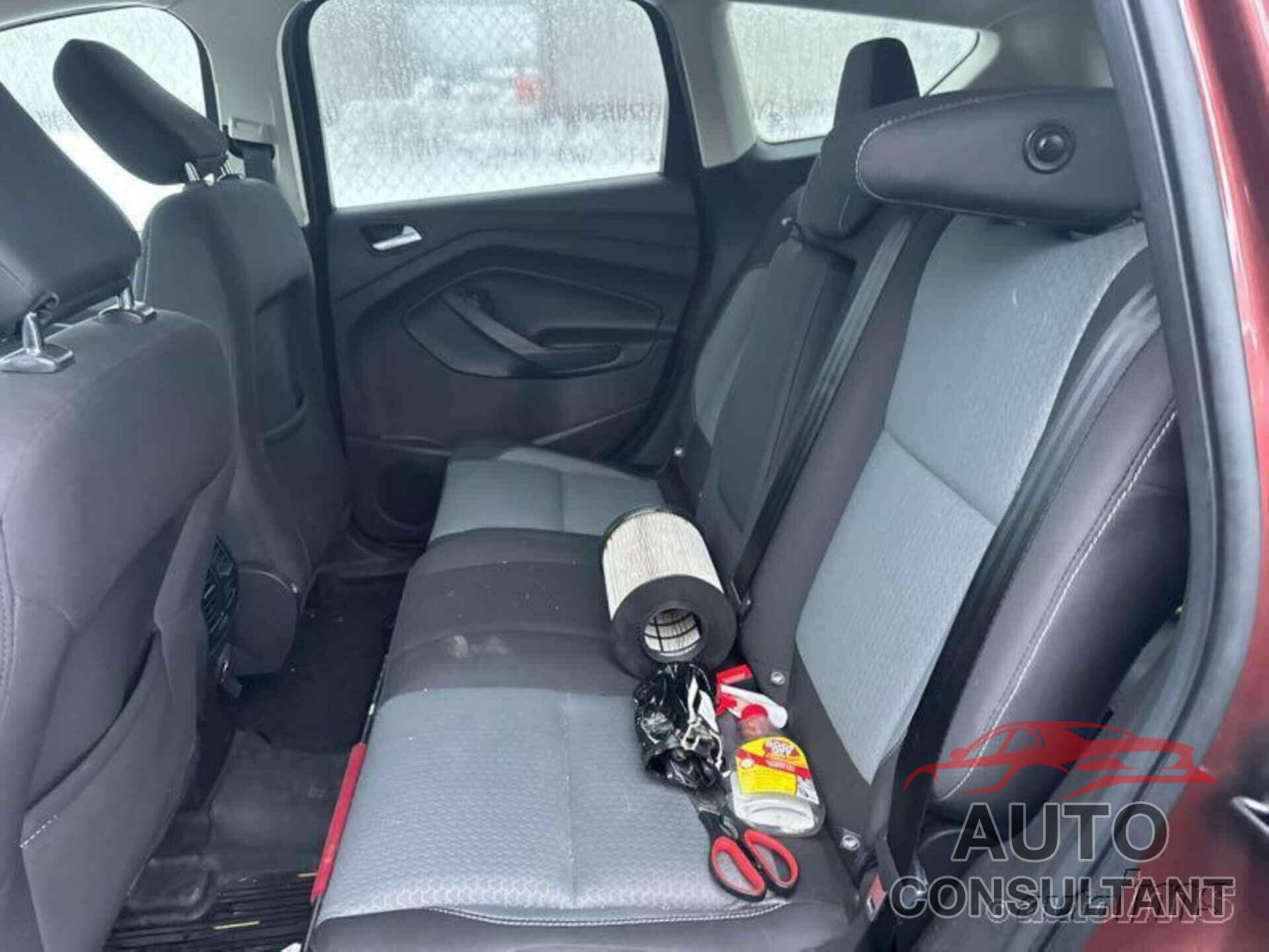 FORD ESCAPE 2018 - 1FMCU9GD4JUB94441