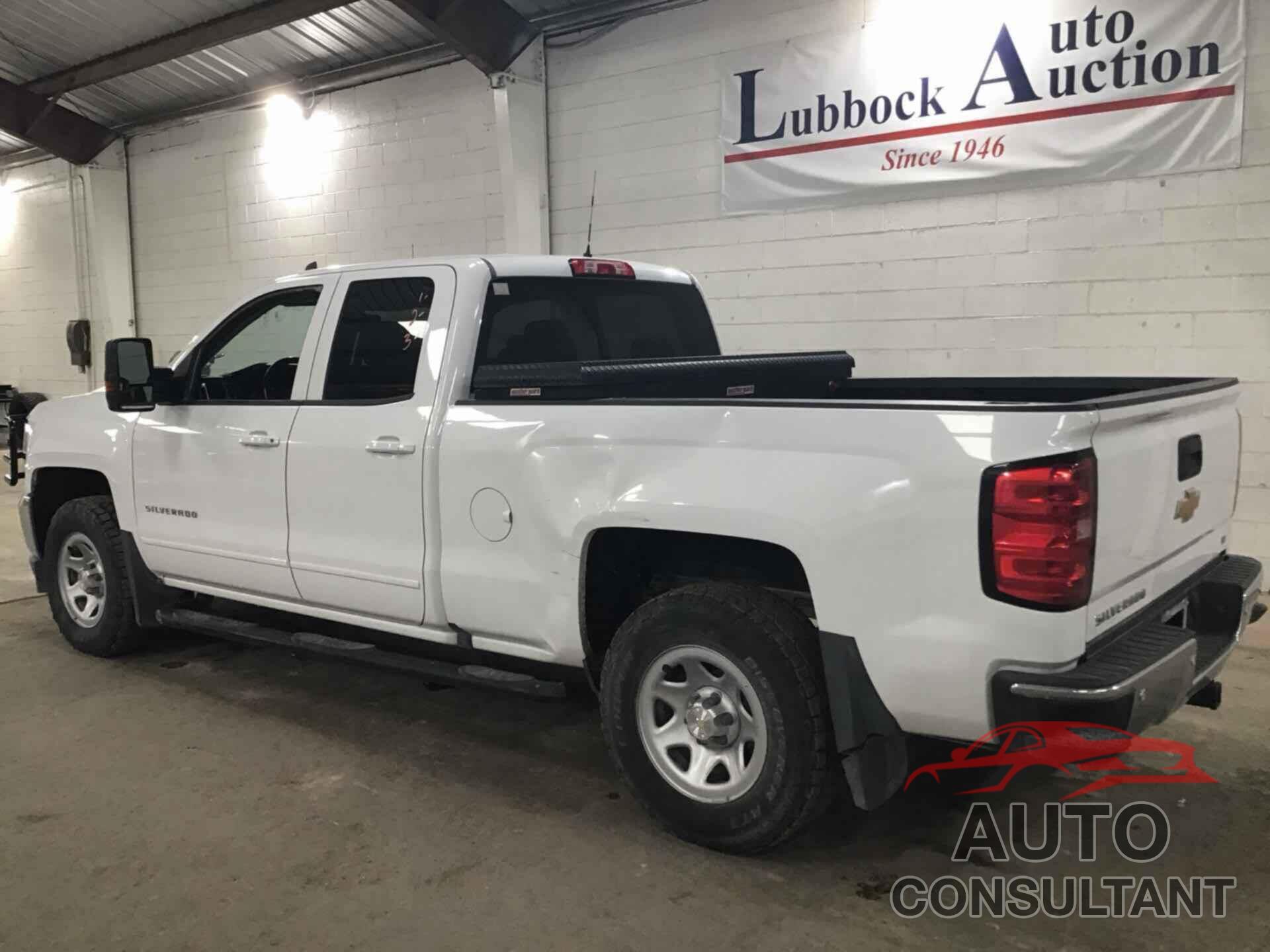 CHEVROLET SILVERADO 2018 - 1GCVKREC9JZ350134