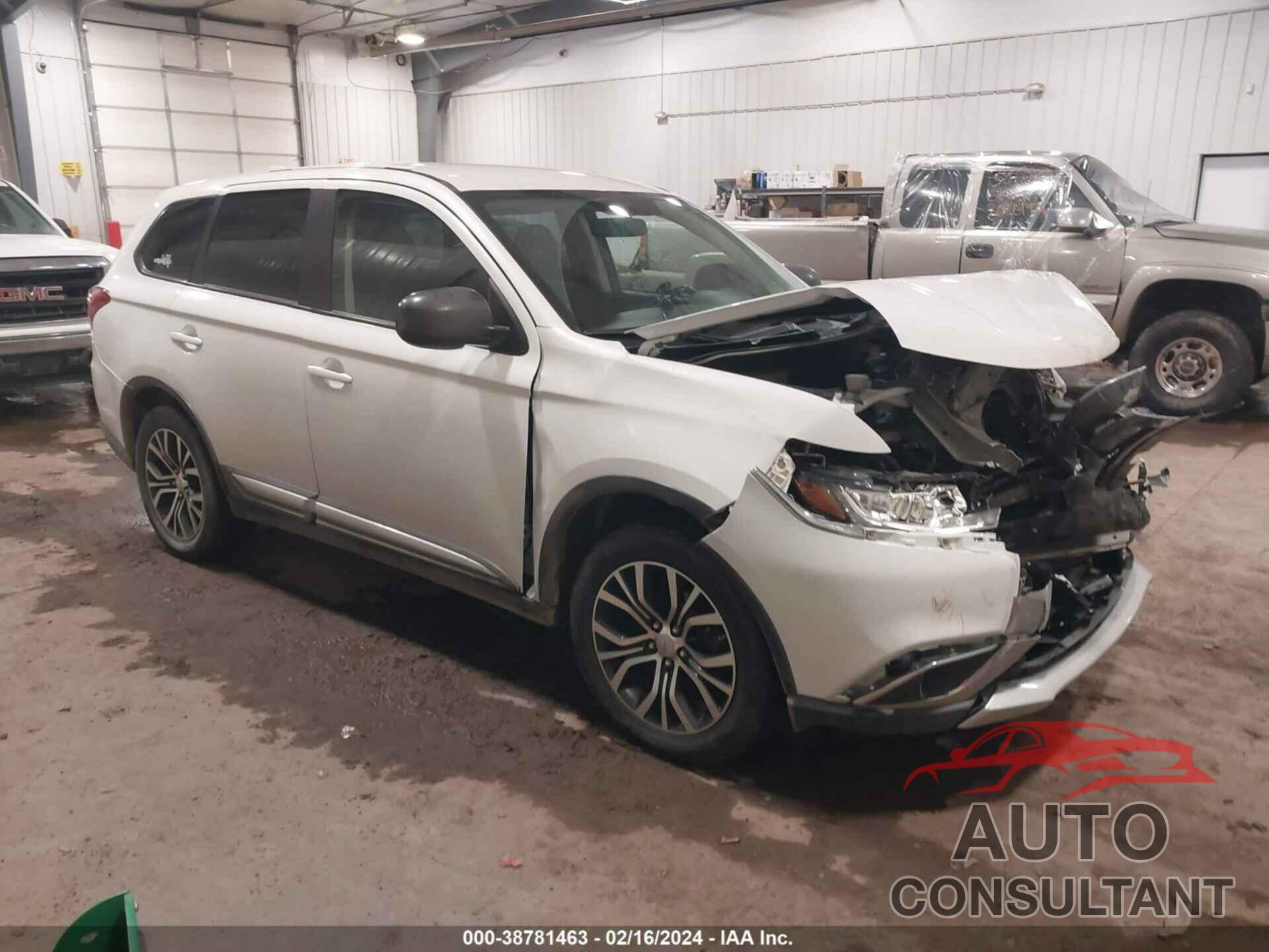 MITSUBISHI OUTLANDER 2017 - JA4AD2A35HZ018038