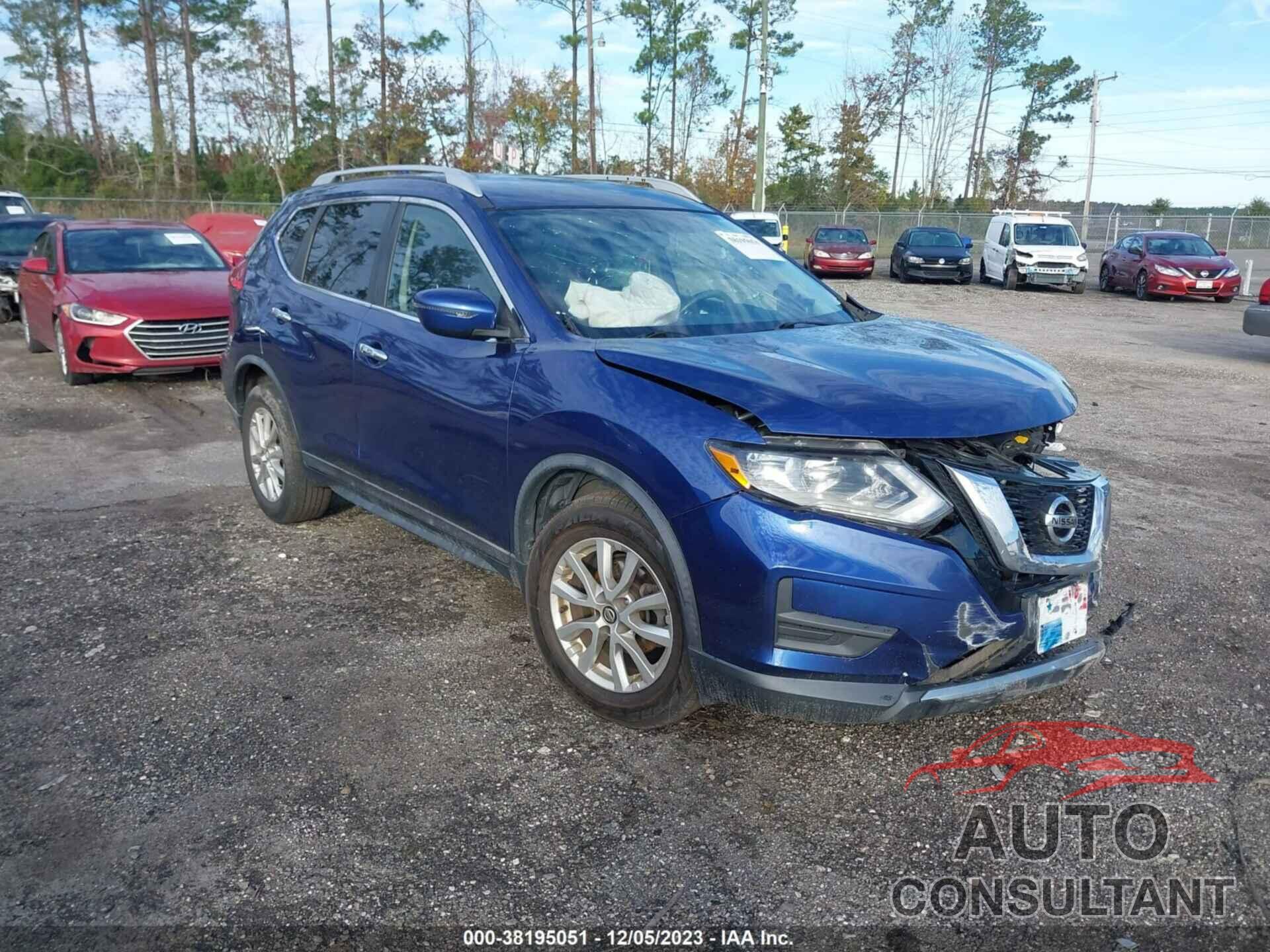 NISSAN ROGUE 2017 - KNMAT2MV3HP556495