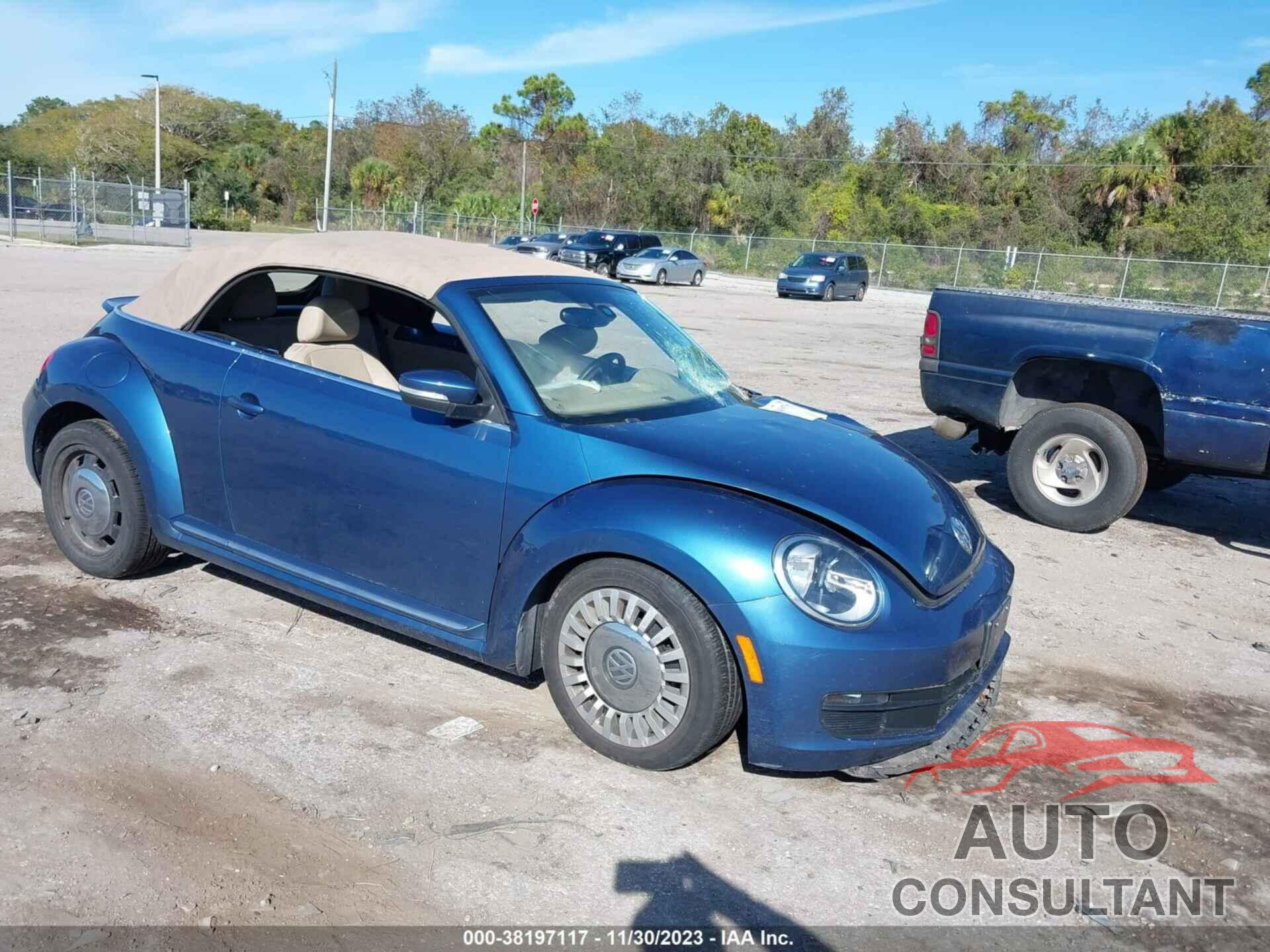 VOLKSWAGEN BEETLE 2016 - 3VW517AT8GM813403
