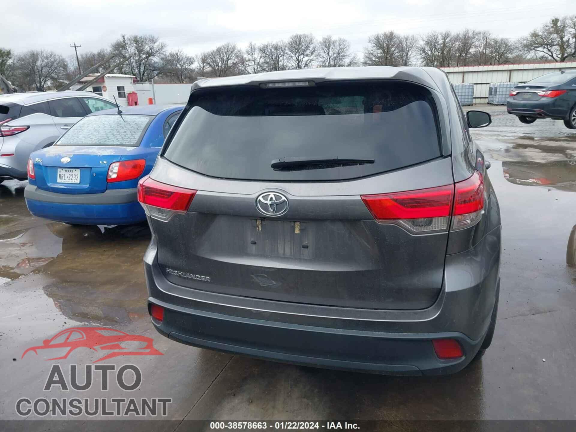 TOYOTA HIGHLANDER 2019 - 5TDZZRFH3KS294007