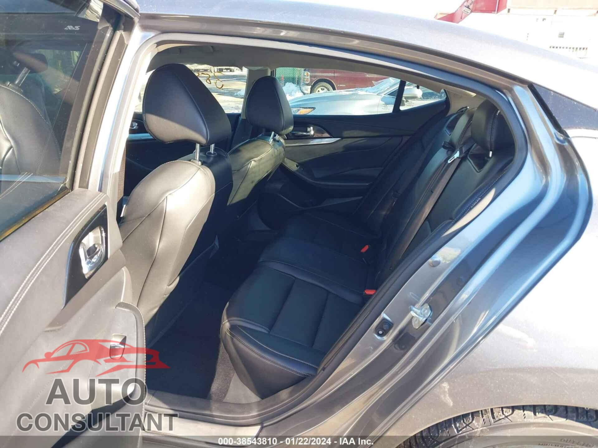NISSAN MAXIMA 2020 - 1N4AA6DV2LC384656