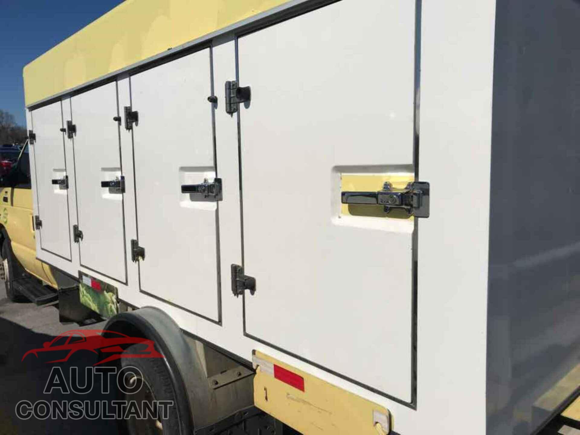 FORD E-450 CUTAWAY 2019 - 1FDXE4FS4KDC52275