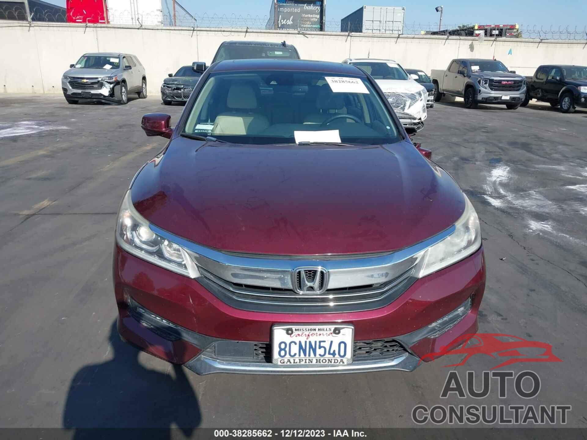 HONDA ACCORD 2017 - 1HGCR3F00HA011633