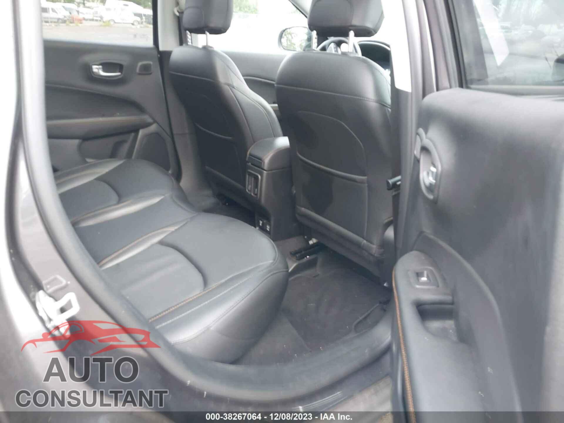 JEEP COMPASS 2021 - 3C4NJDCB2MT539882