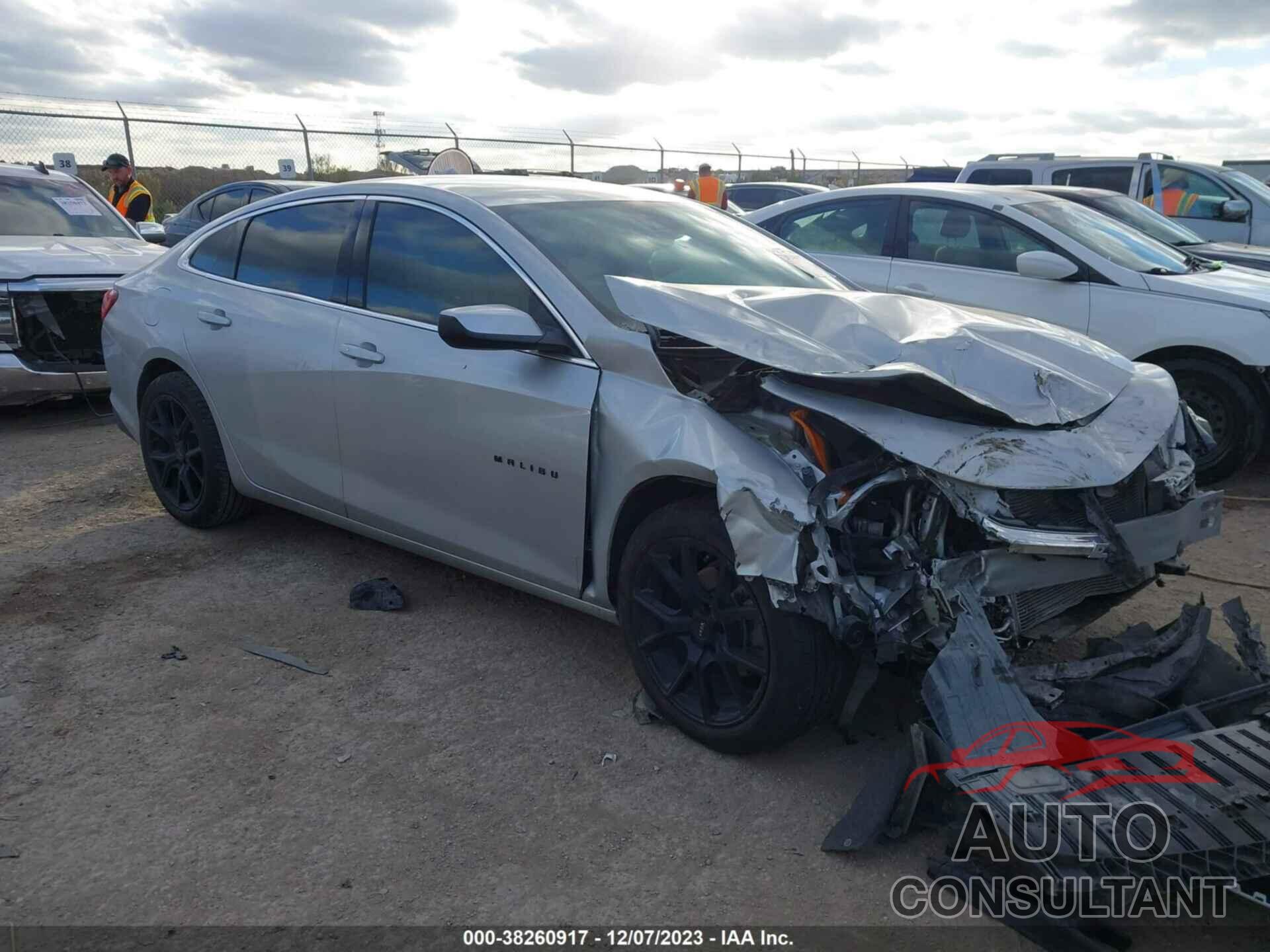 CHEVROLET MALIBU 2019 - 1G1ZC5ST2KF106087