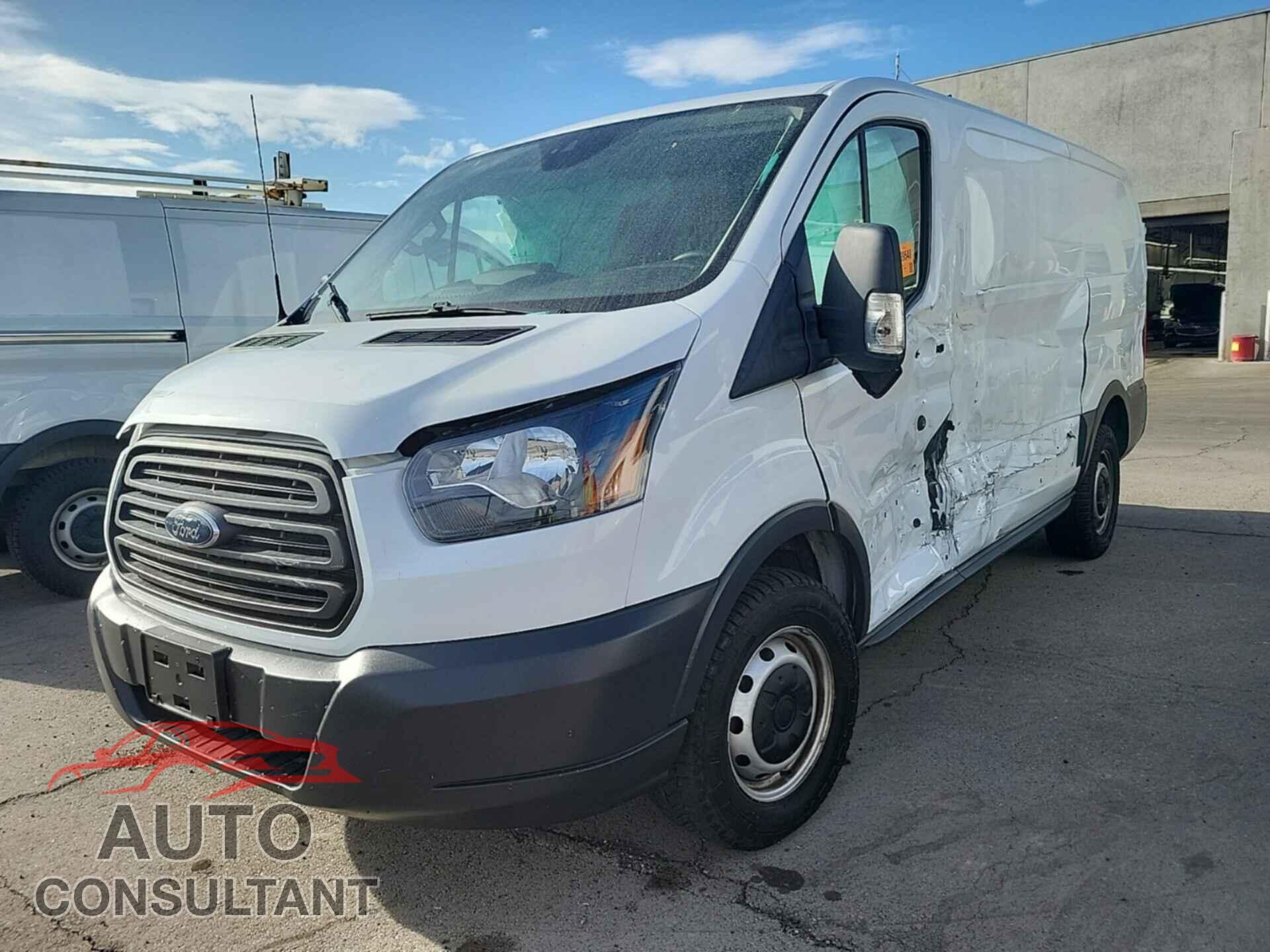FORD TRANSIT 2018 - 1FTYR1YM3JKB43780