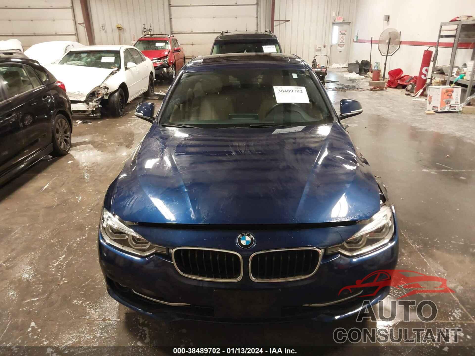 BMW 328I 2016 - WBA8E9G55GNT86144