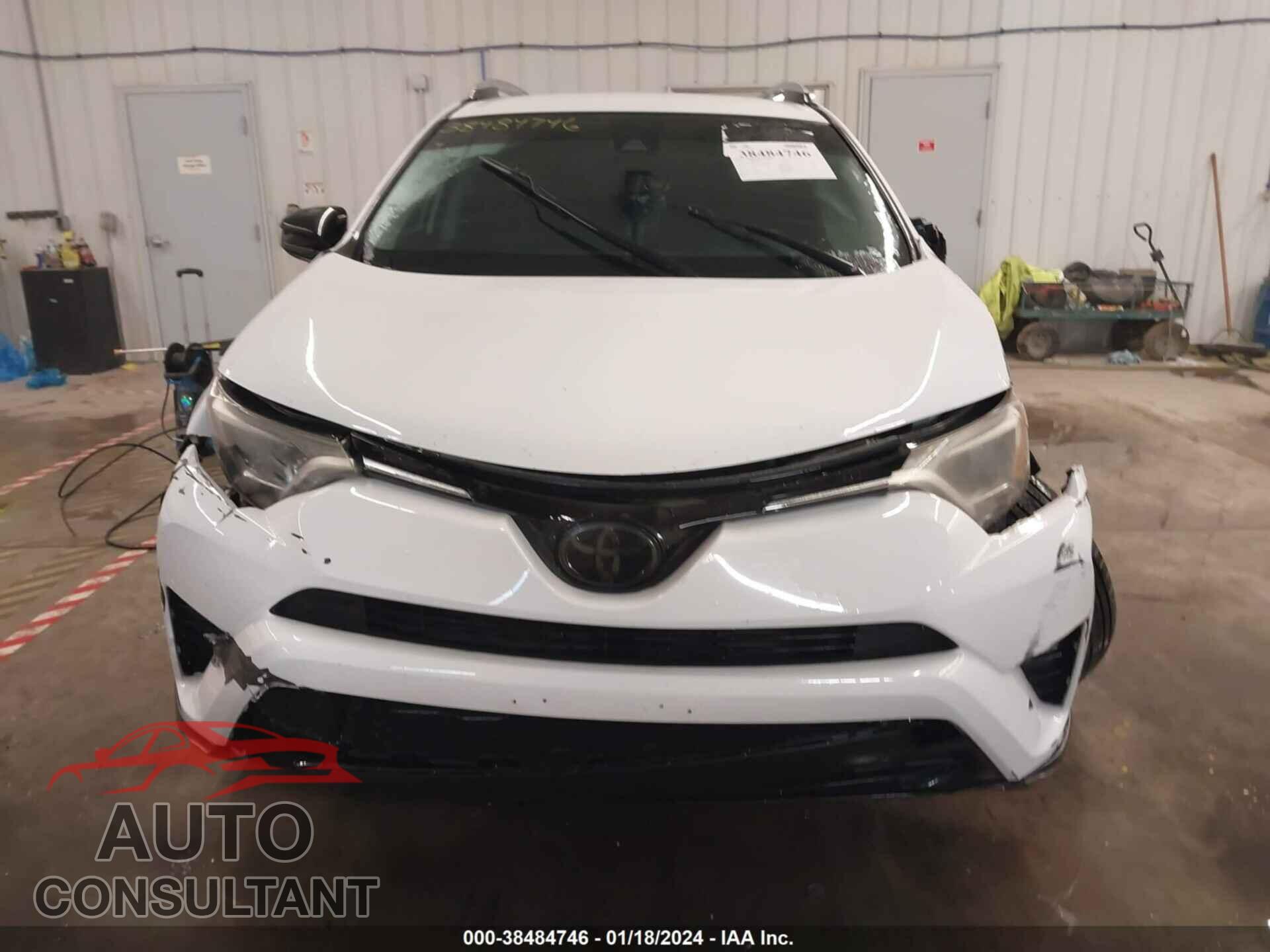 TOYOTA RAV4 2017 - 2T3BFREV5HW542735