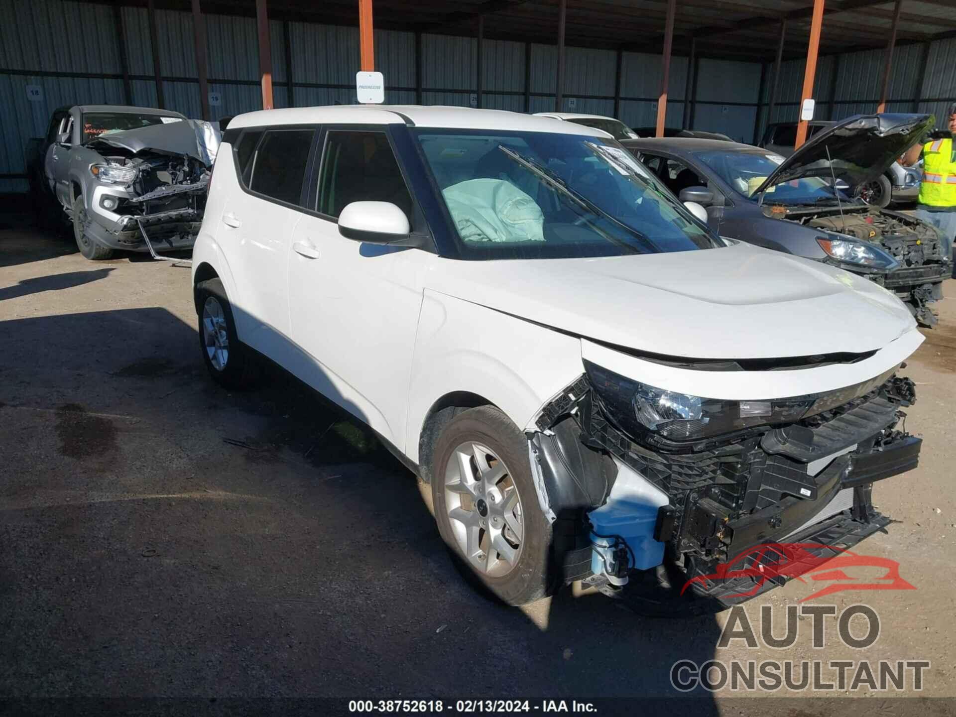 KIA SOUL 2023 - KNDJ23AU2P7868861