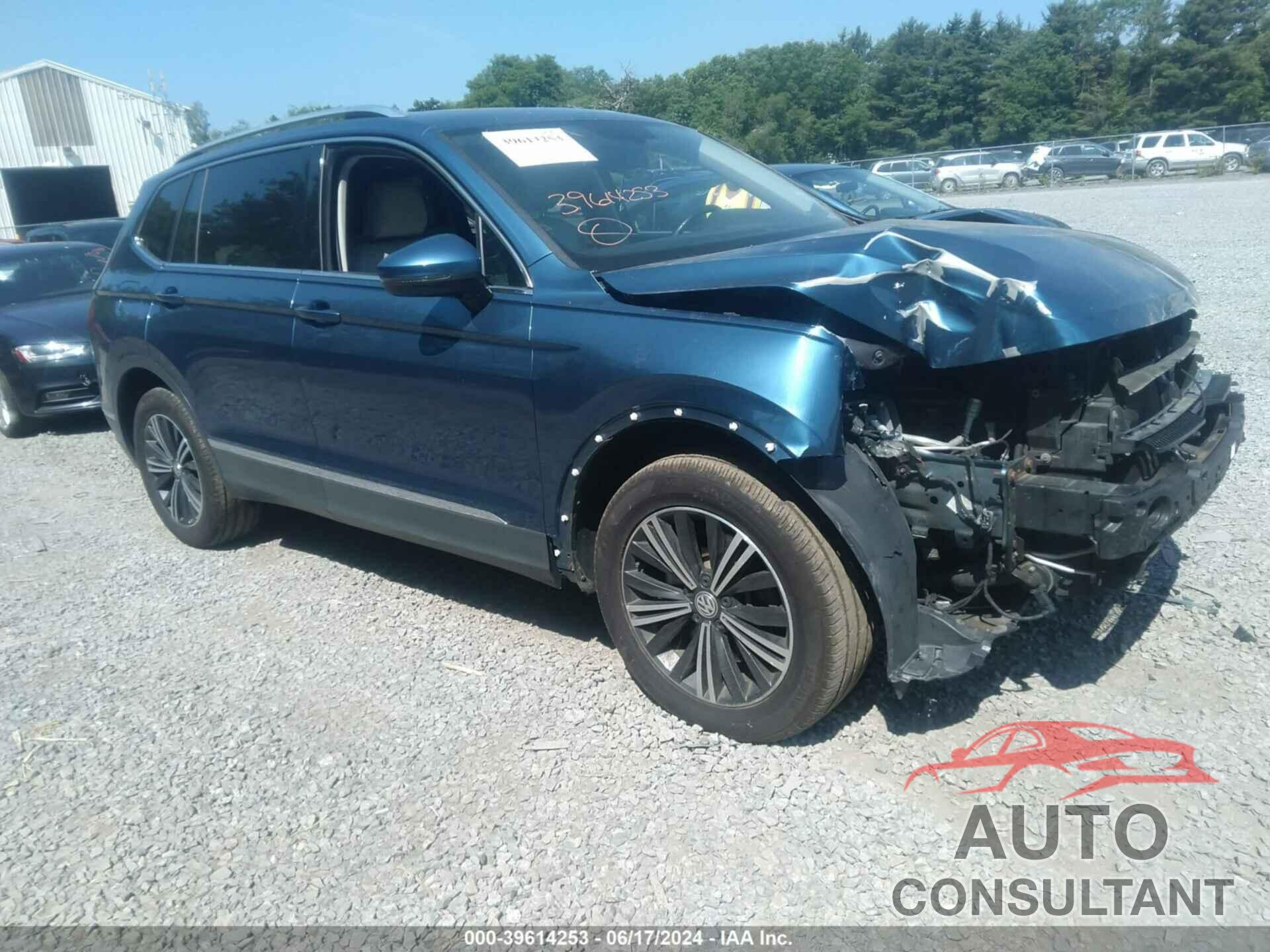 VOLKSWAGEN TIGUAN 2019 - 3VV2B7AX2KM156923