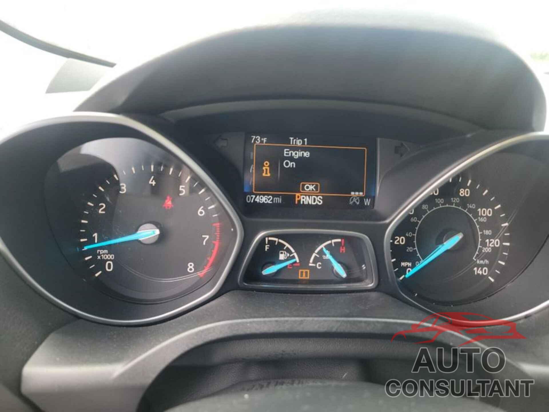 FORD ESCAPE 2017 - 1FMCU0GD0HUD78586