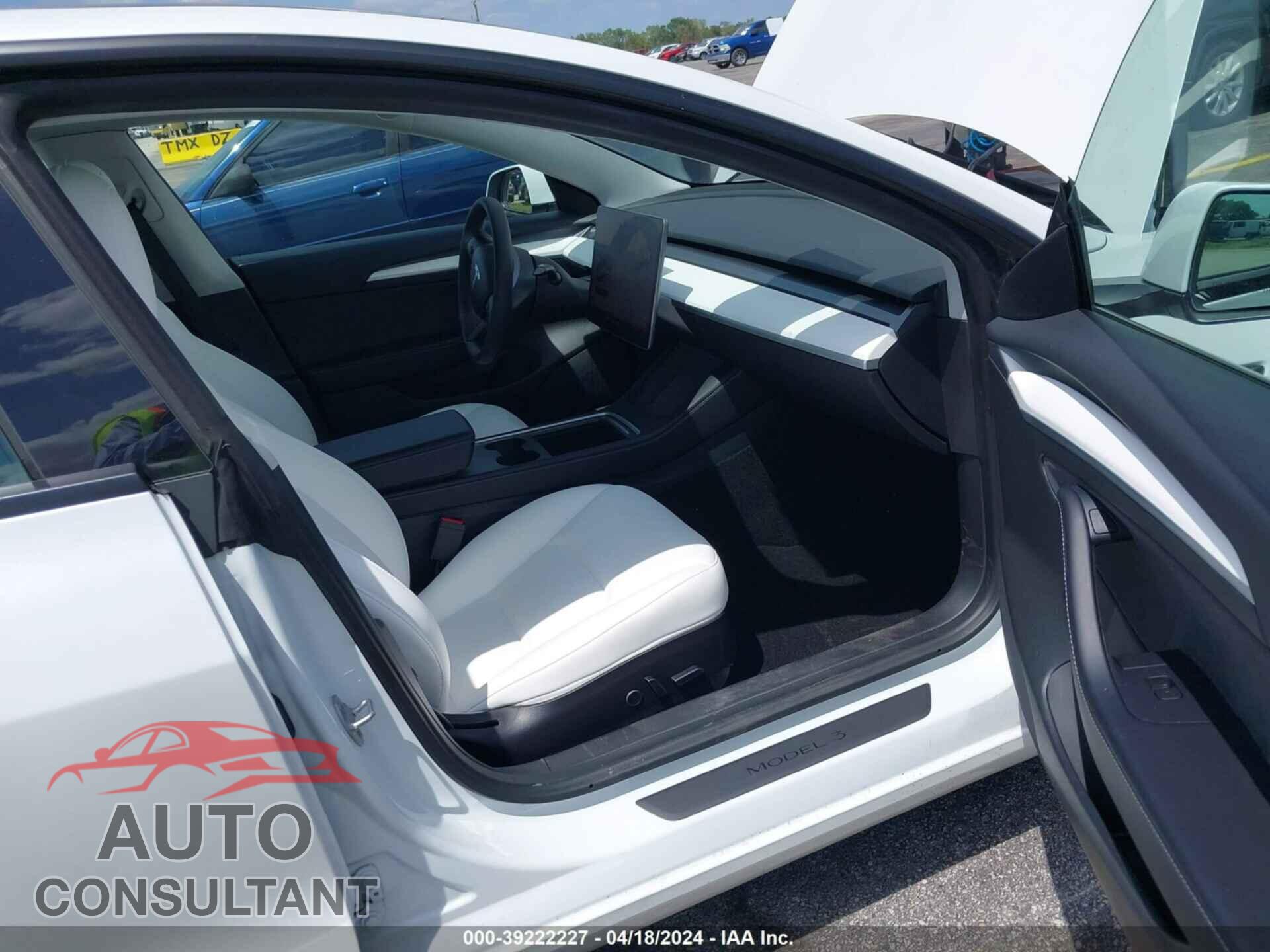 TESLA MODEL 3 2021 - 5YJ3E1EB5MF026423